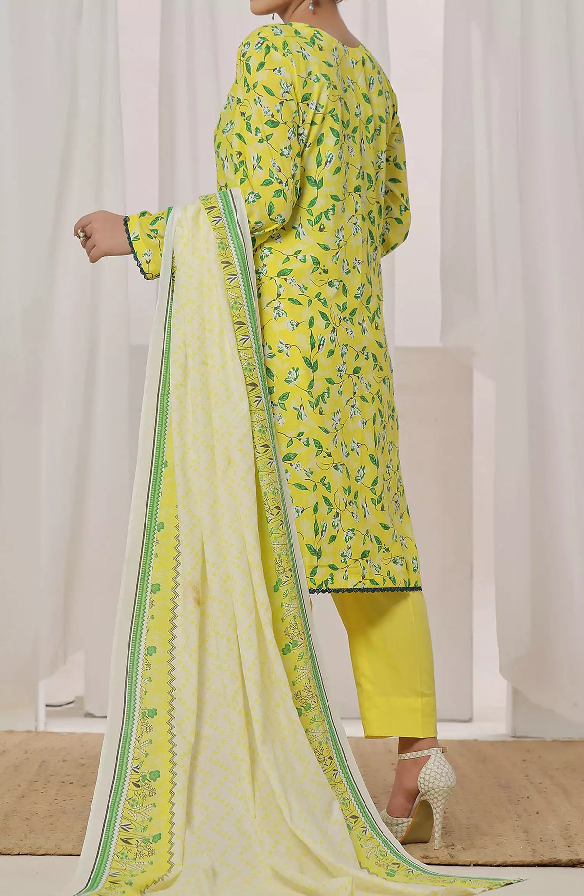 Amna Khadija Wrinkle Free Print Collection Vol 22 - D 1136 B
