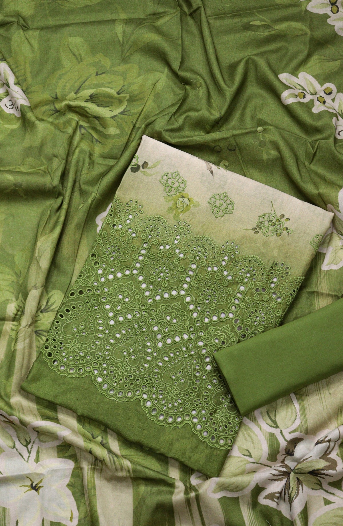 Amna Khadija Fancy Embroidered Lawn Unstitched 3 Piece Suit - D-06 - AM26FNC - Green - Summer Collection