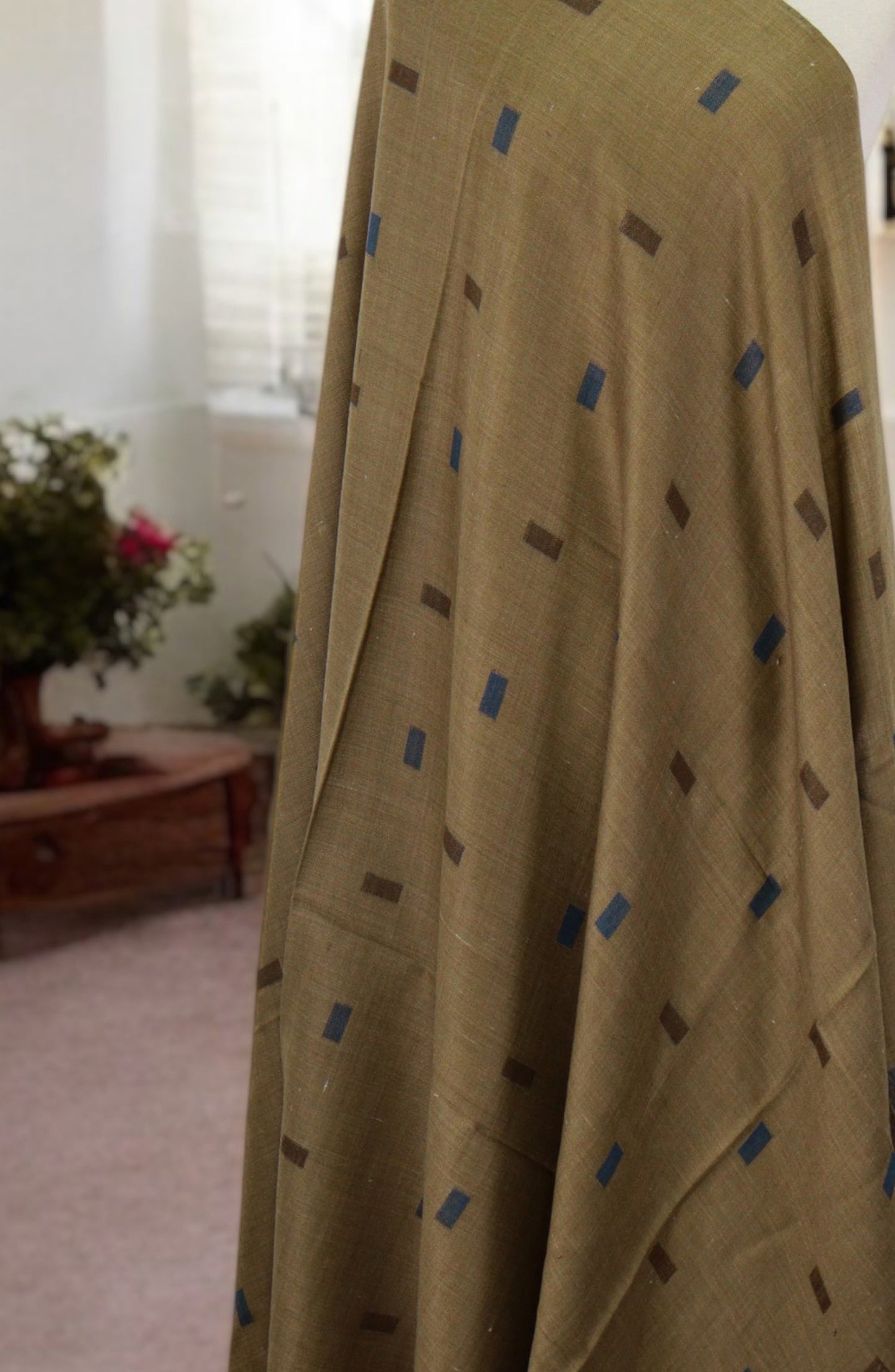 Amna Khadija Premium Pashmina Jacquard Shawl - D-3 - AM259601490 - Green - Winter Collection
