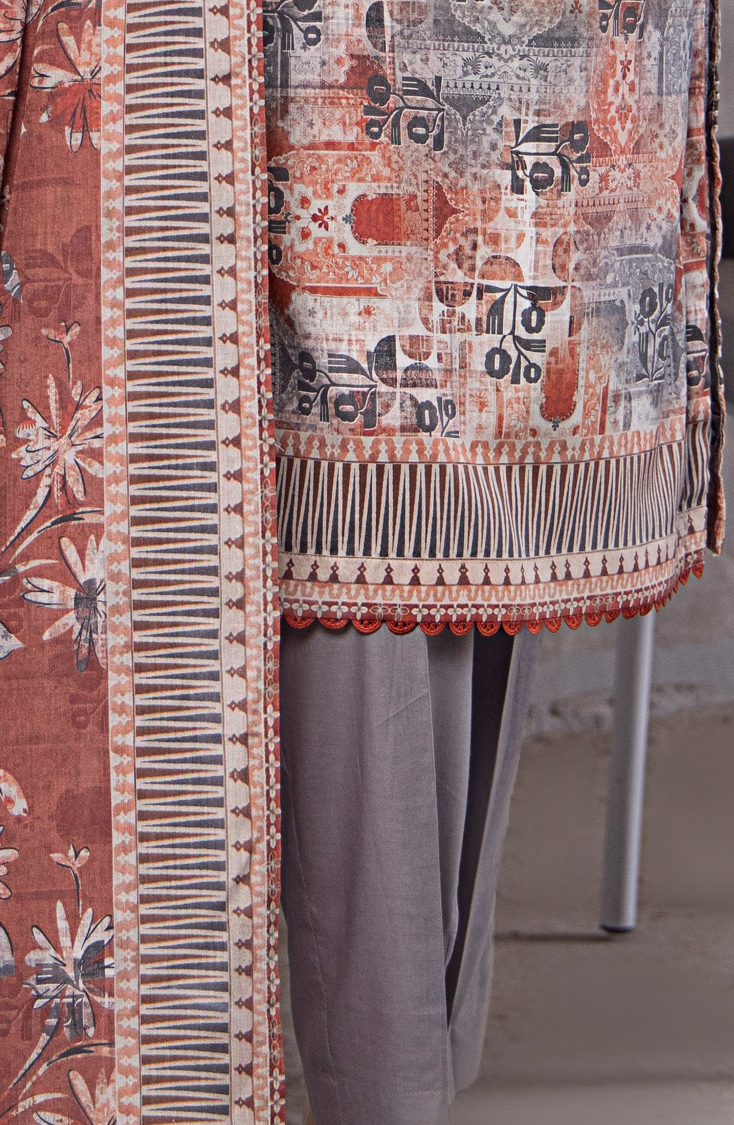 HZ Textile Platinum Digital Printed Lawn Unstitched 3 Piece Suit - PPC-409 - HZ25PLTDP - Multi - Summer Collection