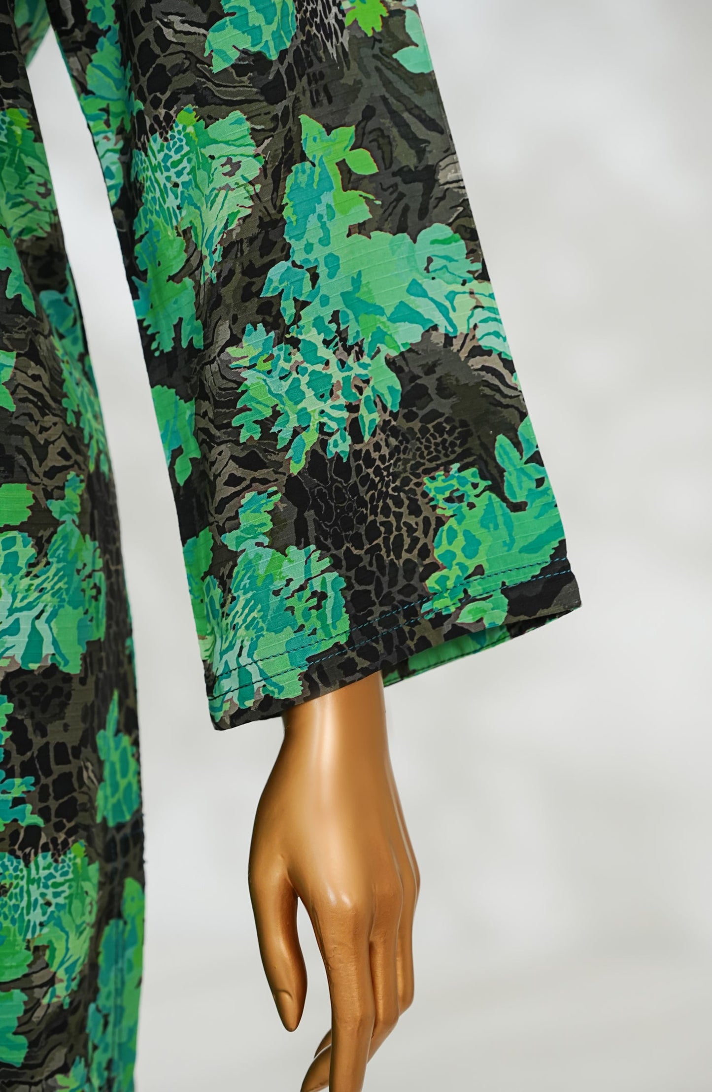 Janaan by Amna Khadija Printed Premium Linen Stitched 2 Piece Set - JDL-08 - AM25JNDL - Green - Casual Collection