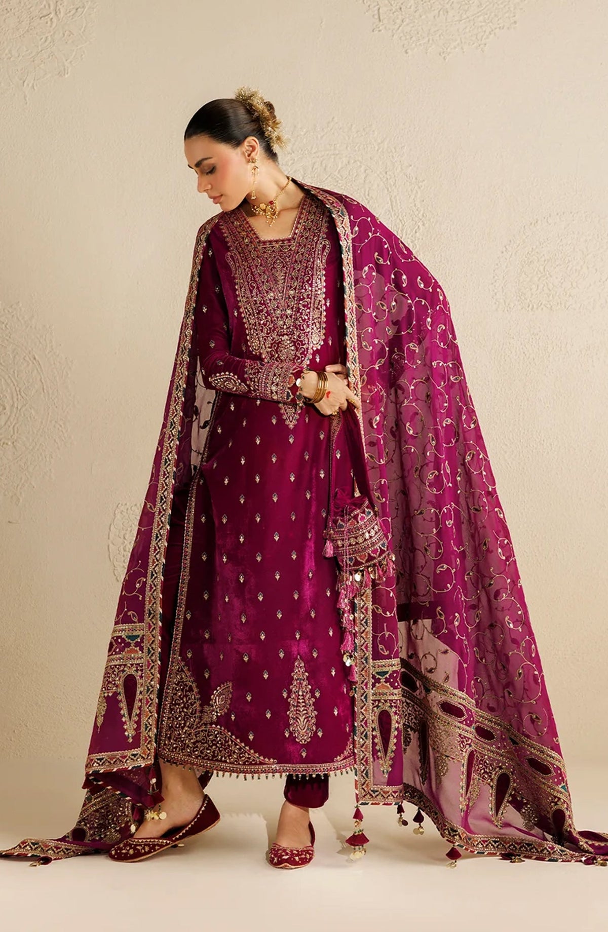 Jazmin Chandni Embroidered Velvet Unstitched 3 Piece Suit - D12 - JZ26CD - Pink - Winter Collection