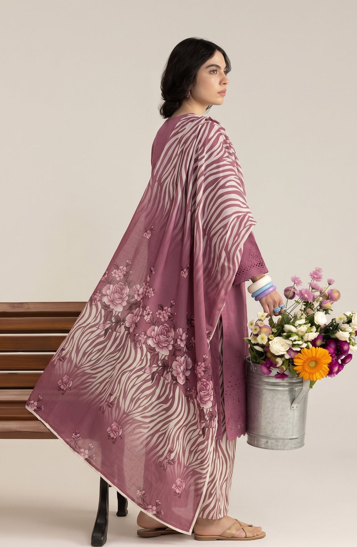 Jeem by Chikankari Khaddar Unstitched 3 Piece Suit - D-05 - AK26KJ - Pink - Winter Collection