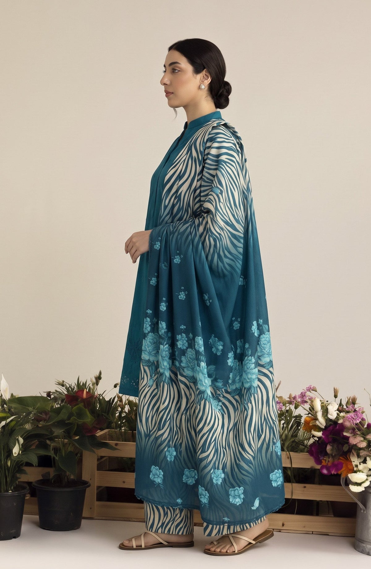 Jeem by Chikankari Khaddar Unstitched 3 Piece Suit - D-06 - AK26KJ - Teal - Winter Collection