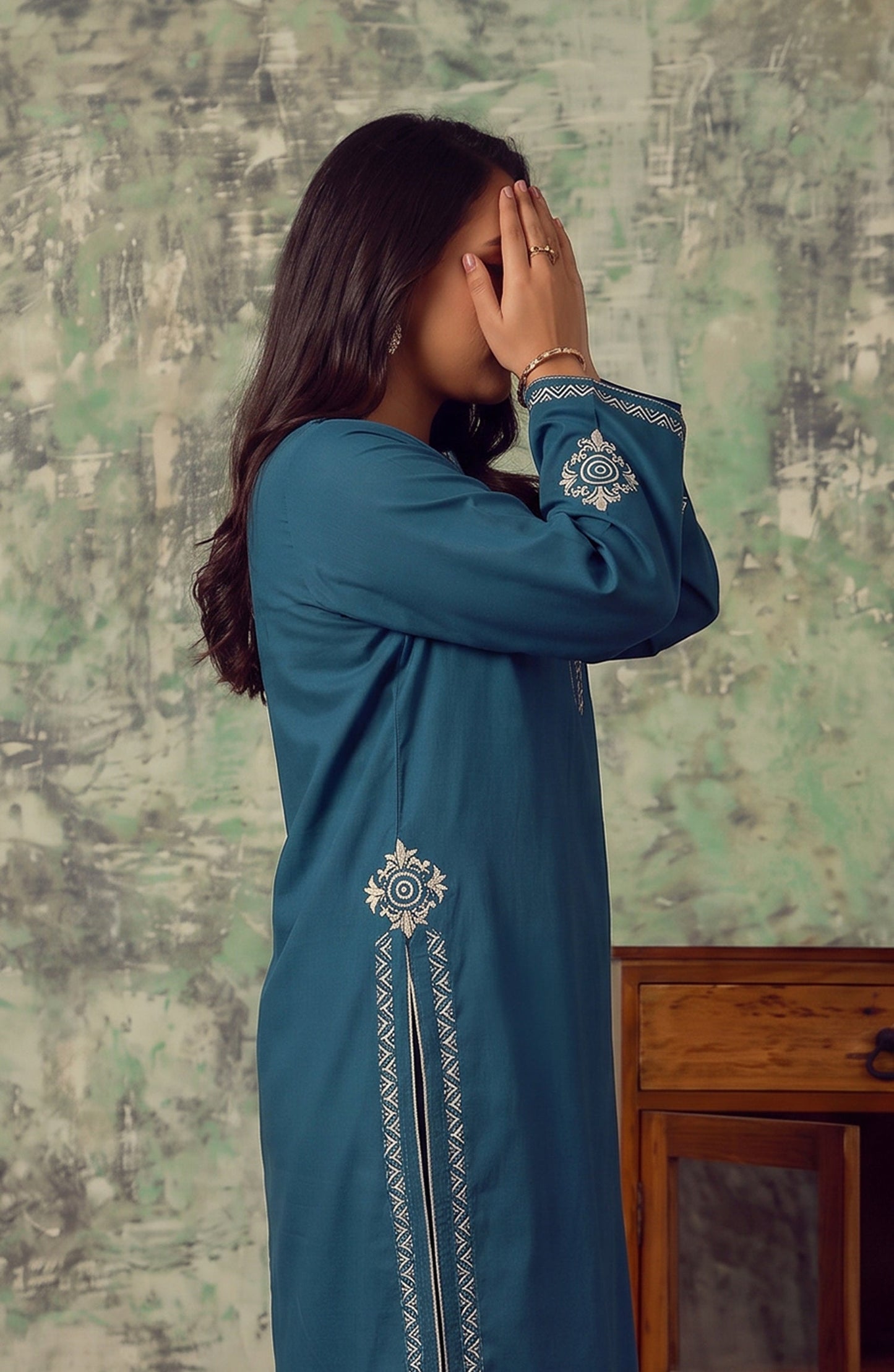 Miras by Amna Khadija Embroidered Cotton Stitched 2 Piece Co-ord Set - AKM-01 - AM26MRAS - Blue - Summer Collection