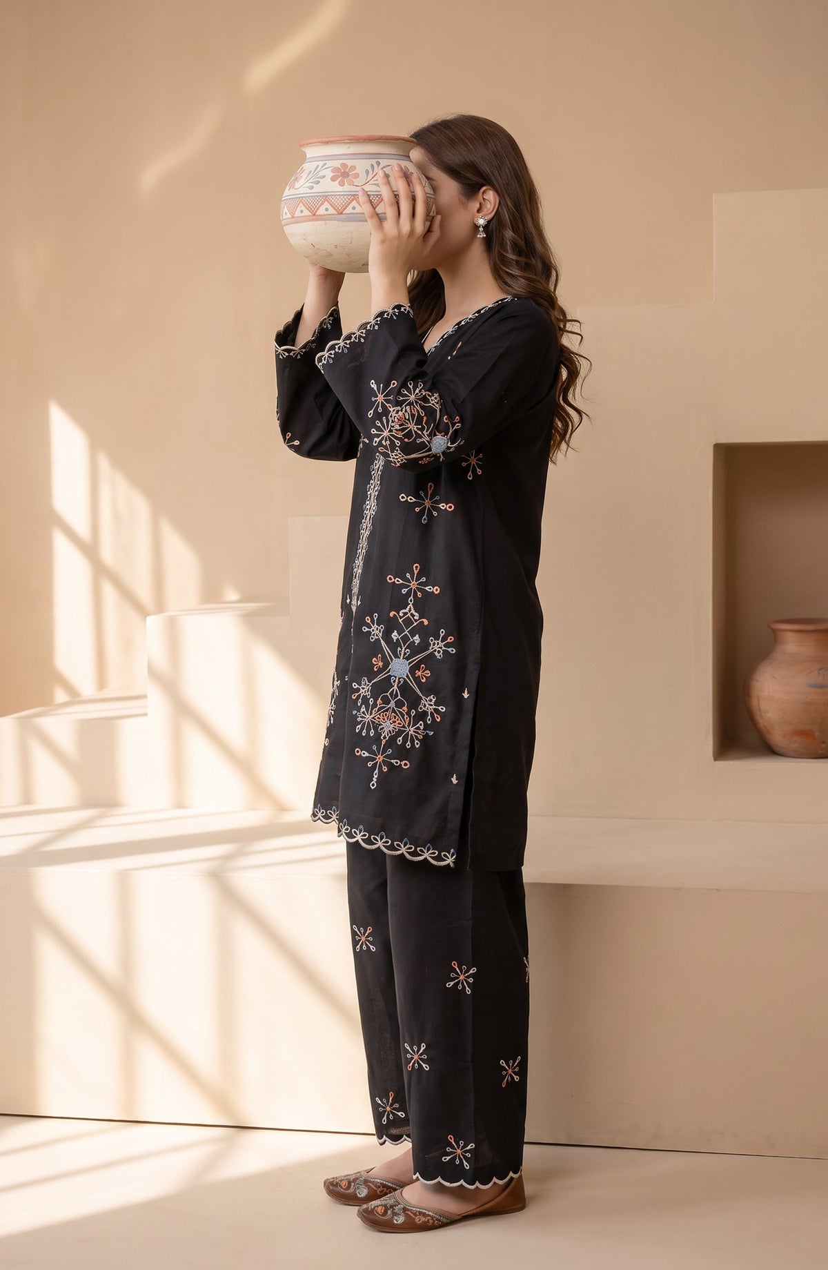 Mulaqaat by Amna Khadija Embroidered Cotton Cambric Stitched 2 Piece Co-ord Set - AKMEC-06 - AM26MULQ - Black - Summer Collection