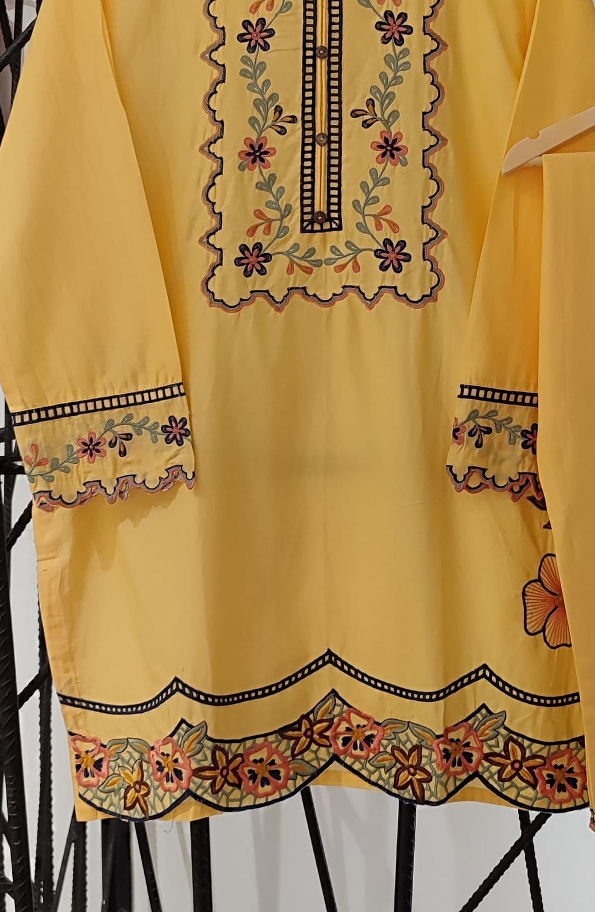 Nush Aira by Amna Khadija Embroidered Cotton Stitched 2 Piece Co-ord Set - AKTW-04 - AM26TWN - Yellow - Summer Collection