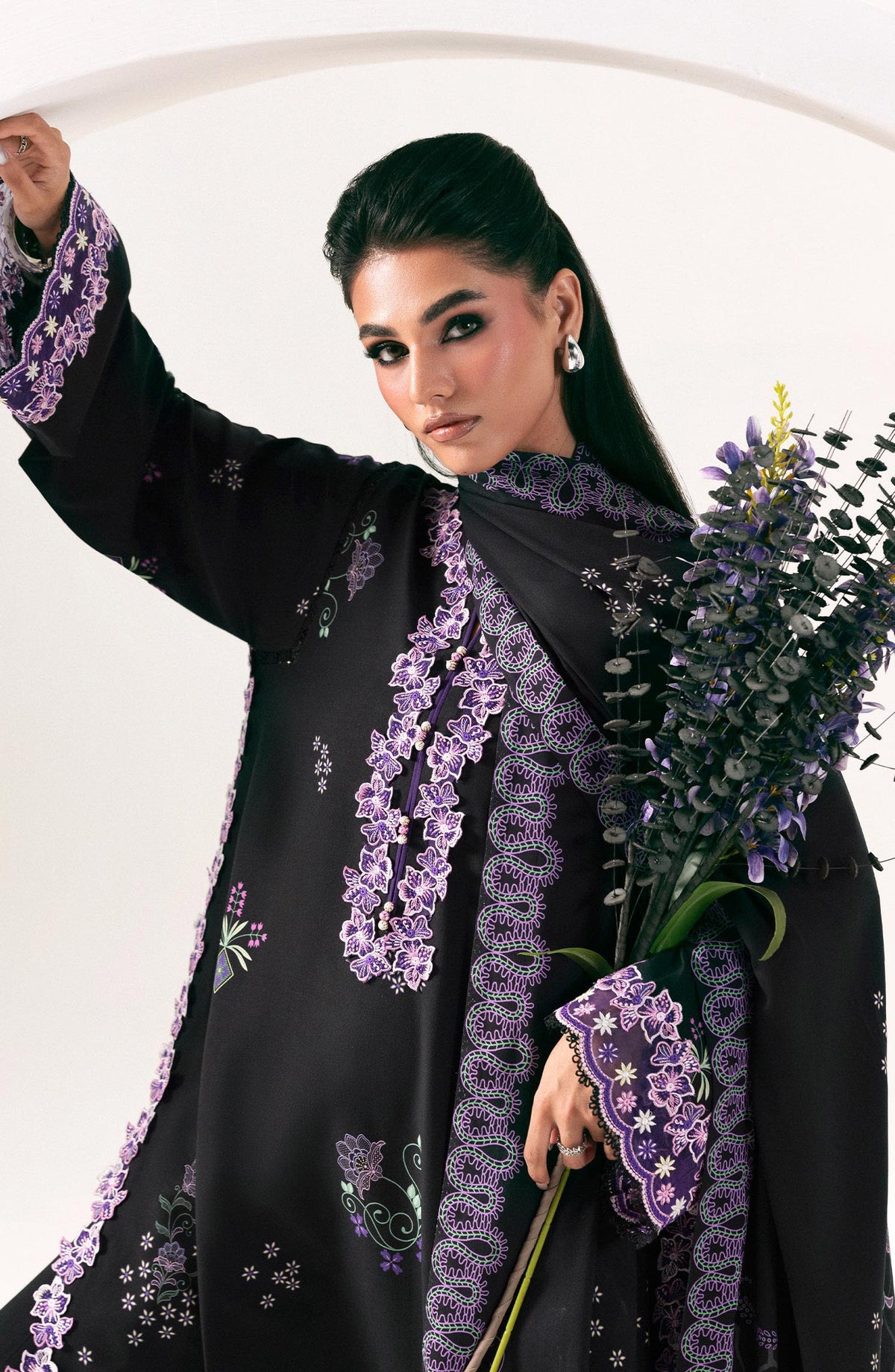Qalamkar Embroidered Slub Linen Unstitched 3 Piece Suit - QPW-09B - QL26LI - Black - Winter Collection