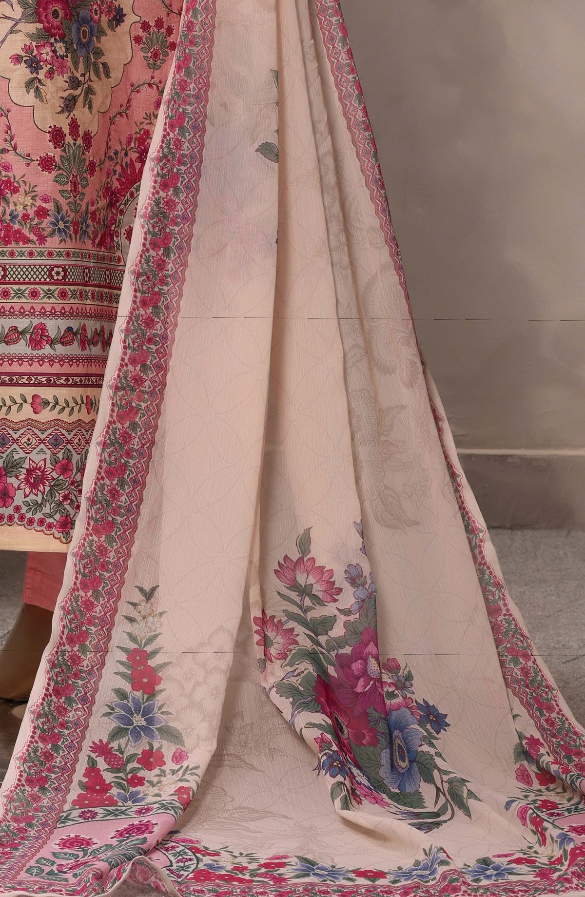 Sadabahar Printed Chamti Cotton Stitched Kaftan 3 Piece Suit - D-07 - SBD26TRF - Pink - Summer Collection