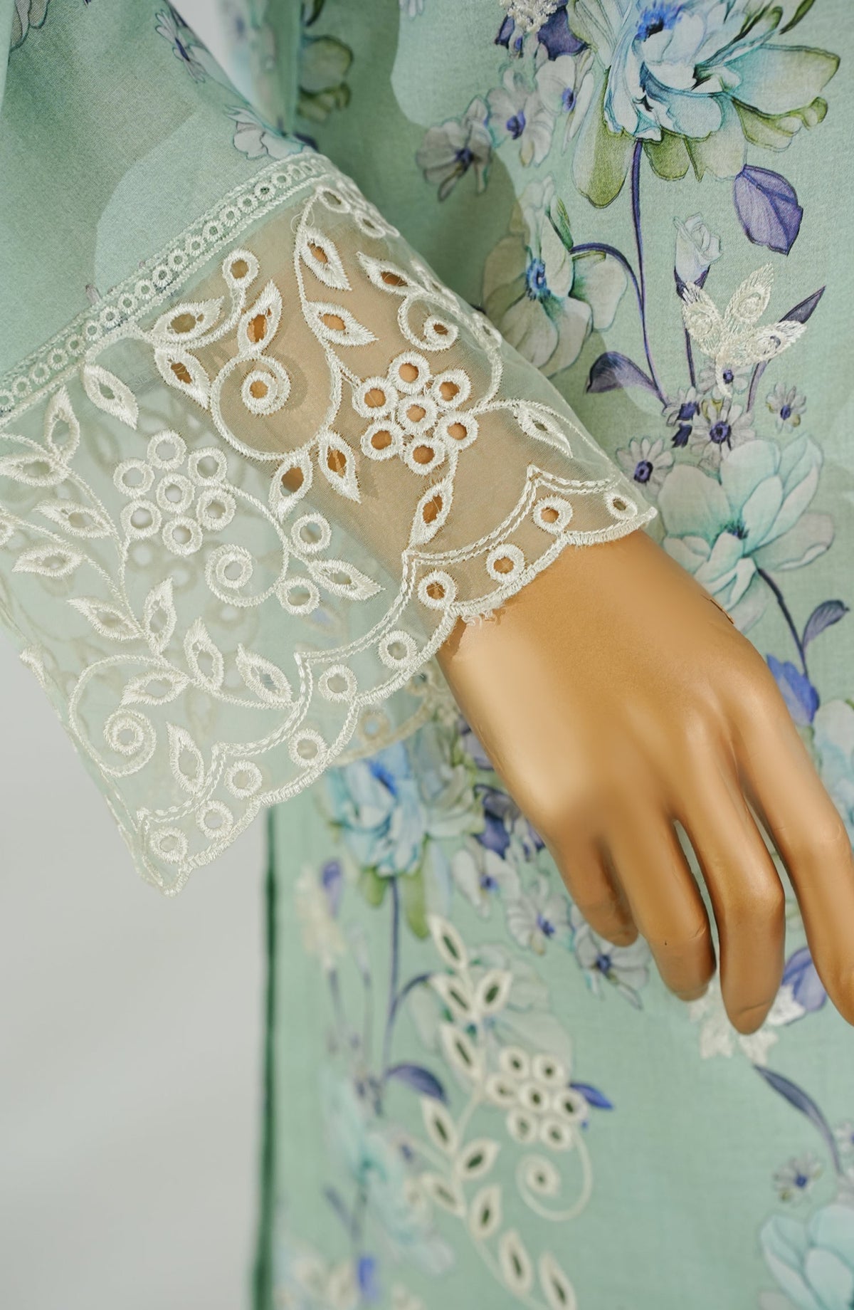 Versa by Amna Khadija Embroidered Lawn Stitched 3 Piece Suit - AKVL-08 - AM26KVL - Green - Summer Collection