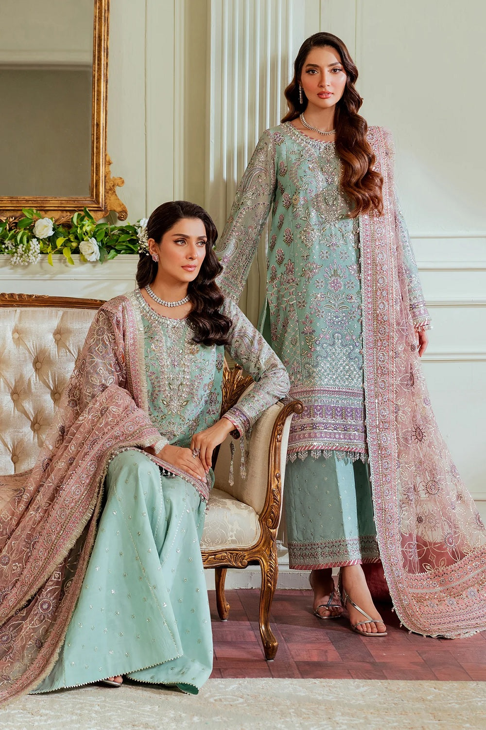 Baroque - Chantelle Embroidered Collection'26 - CH13-08 - TC-1105