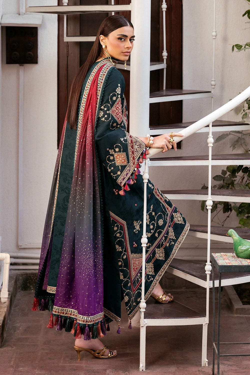 Jazmin Embroidered Luxury Lawn SL26-D03 - TC-1649