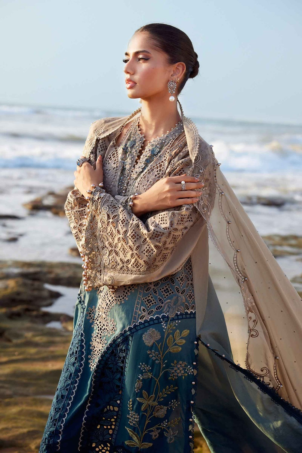 Maria.B. Luxury Embroidered Lawn Eid Edit'26 - EL-25-08 - TC-1623