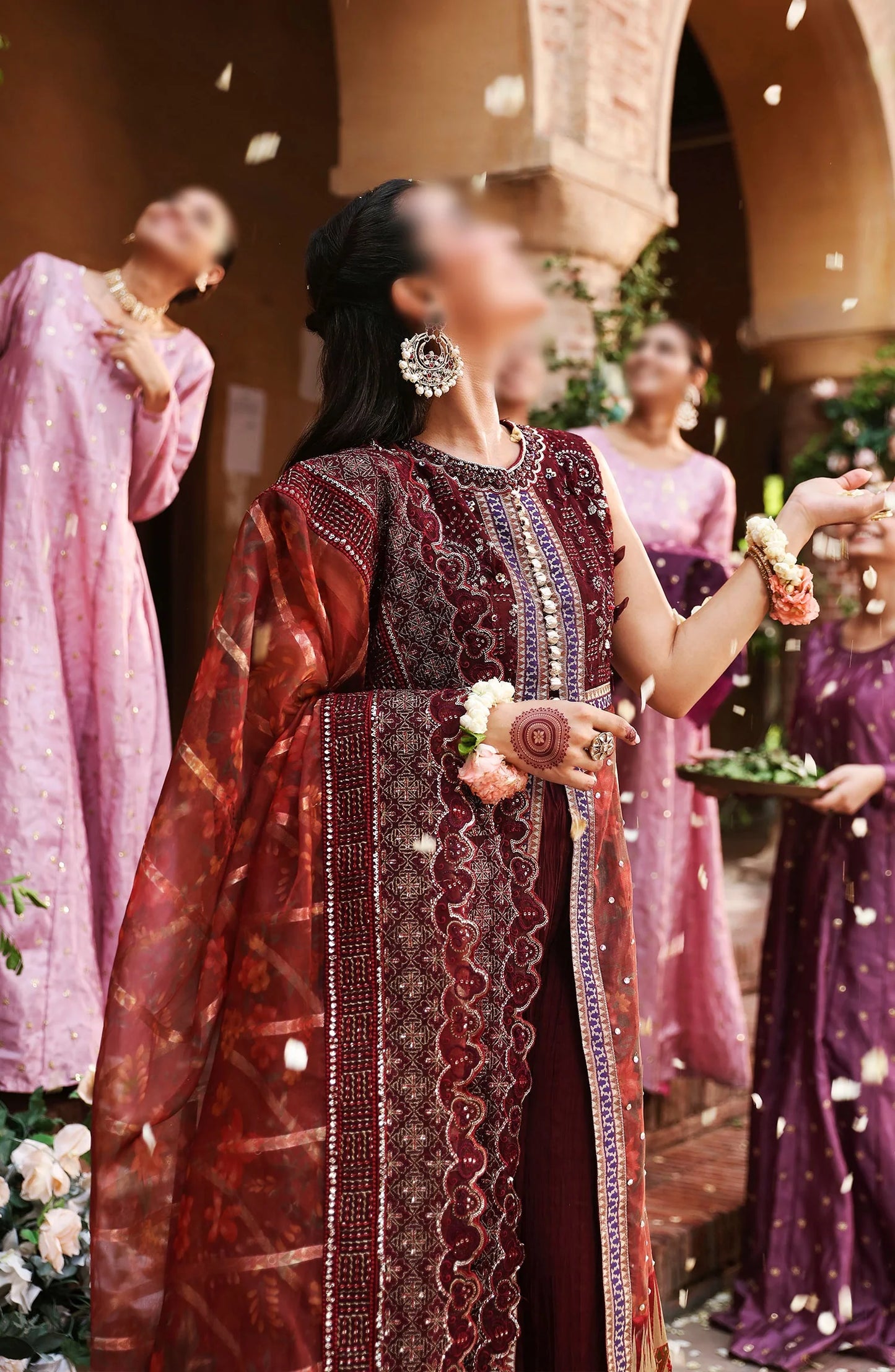 Nureh Jhoomro Luxury Wedding Collection 2024 - NL-71