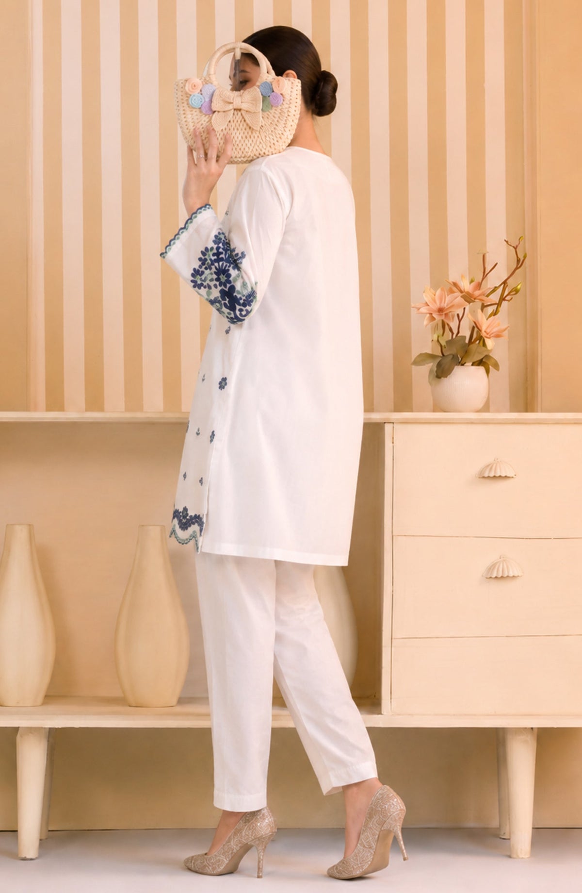 Mulaqaat By Amna Khadija Embroidered Cotton Stitched 2 Piece Co-Ord Set - AKMEC-12 - AM26MULQD3 - White - Summer Collection