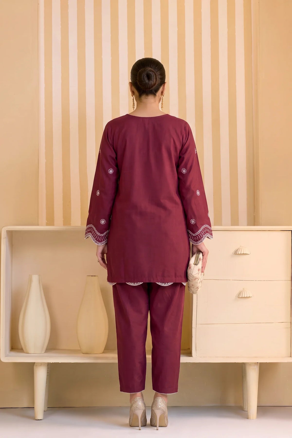 Mulaqaat By Amna Khadija Embroidered Cotton Stitched 2 Piece Co-Ord Set - AKMEC-15 - AM26MULQD3 - Red - Summer Collection