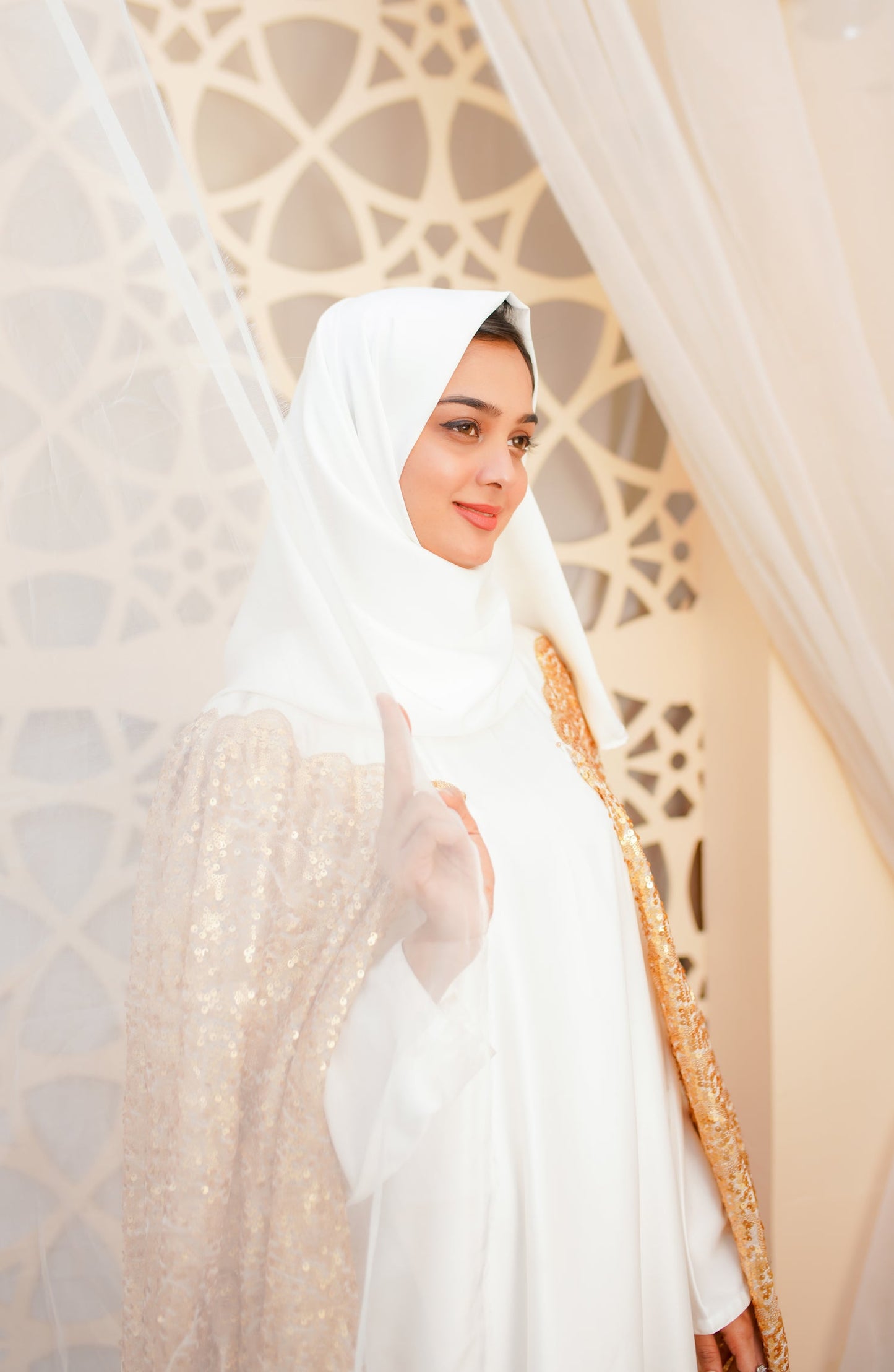 La Khilaba Luxury Wear Printed Net with sequin all over Abaya with attached silk inner - Luxury Sequin Gold Cape - LKH25LWR - Abaya Collection