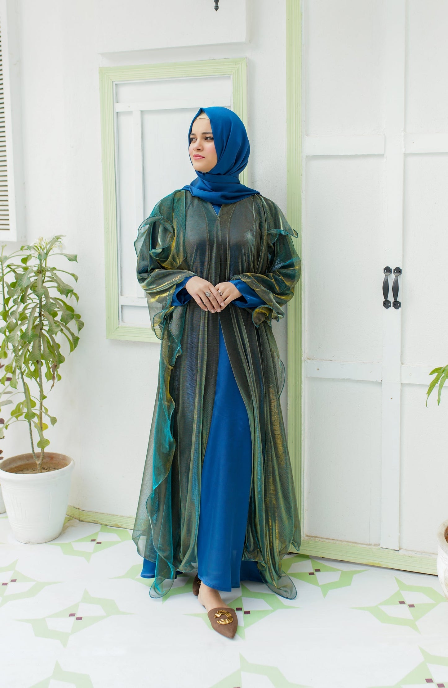 La Khilaba Luxury Wear Printed Polyester Outer Abaya with Silk Inner Dress - Peacock Shine - LKH25LWR - Abaya Collection