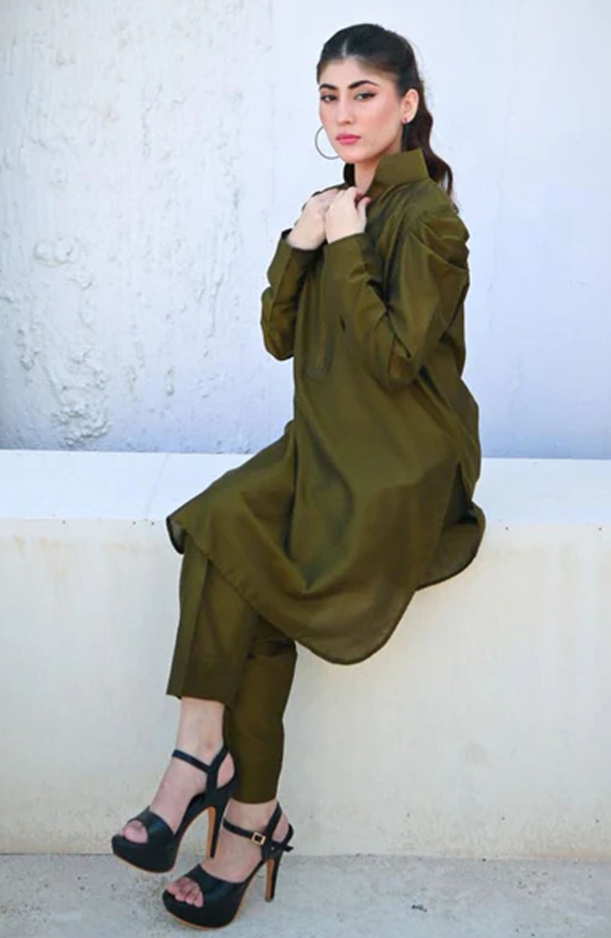 Zauk Casual Khadi Cotton Kurti - Moss Green - ZK25CC - Green - Casual Collection