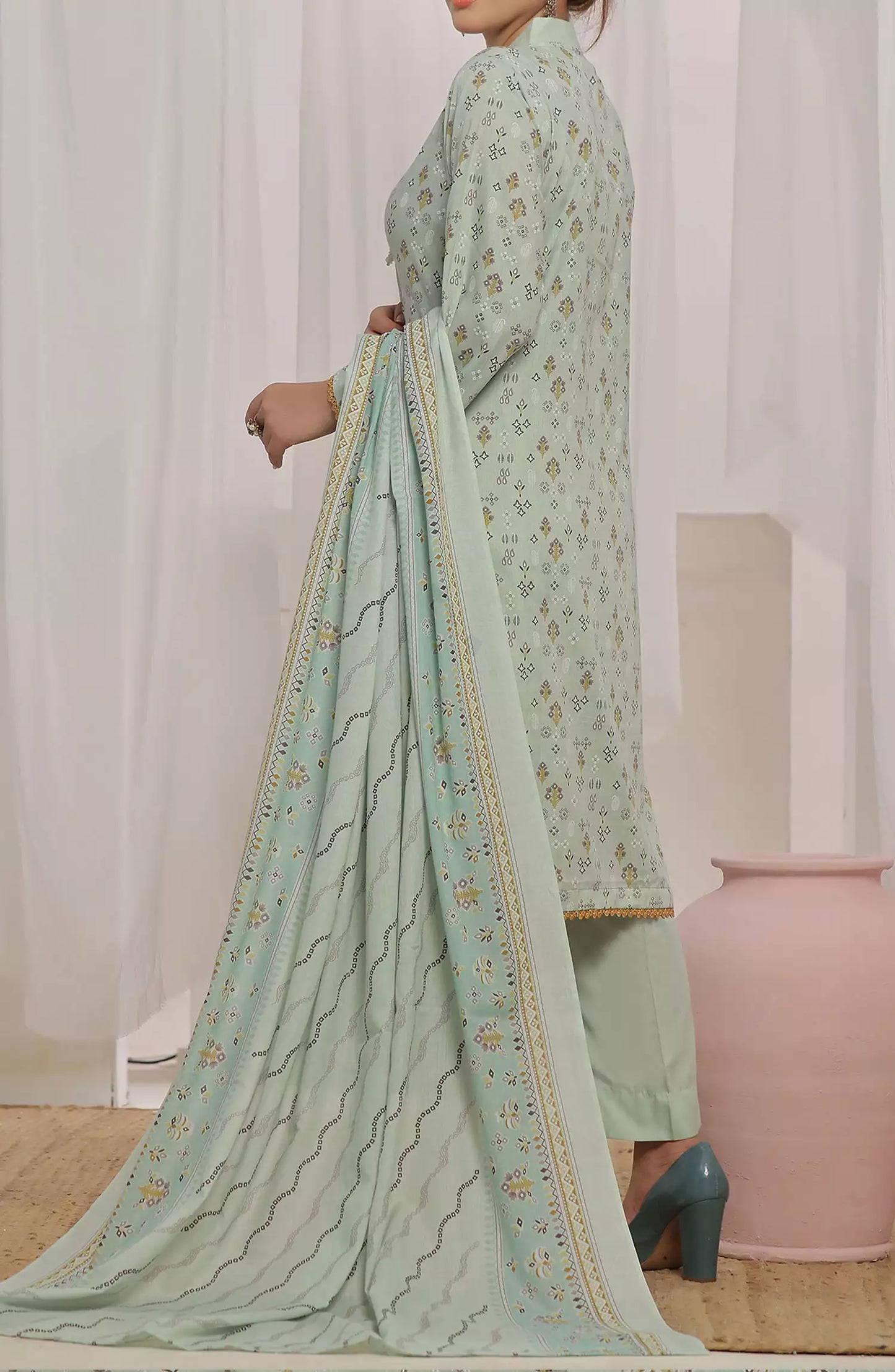 Amna Khadija Wrinkle Free Print Collection Vol 22 - D 1133 C