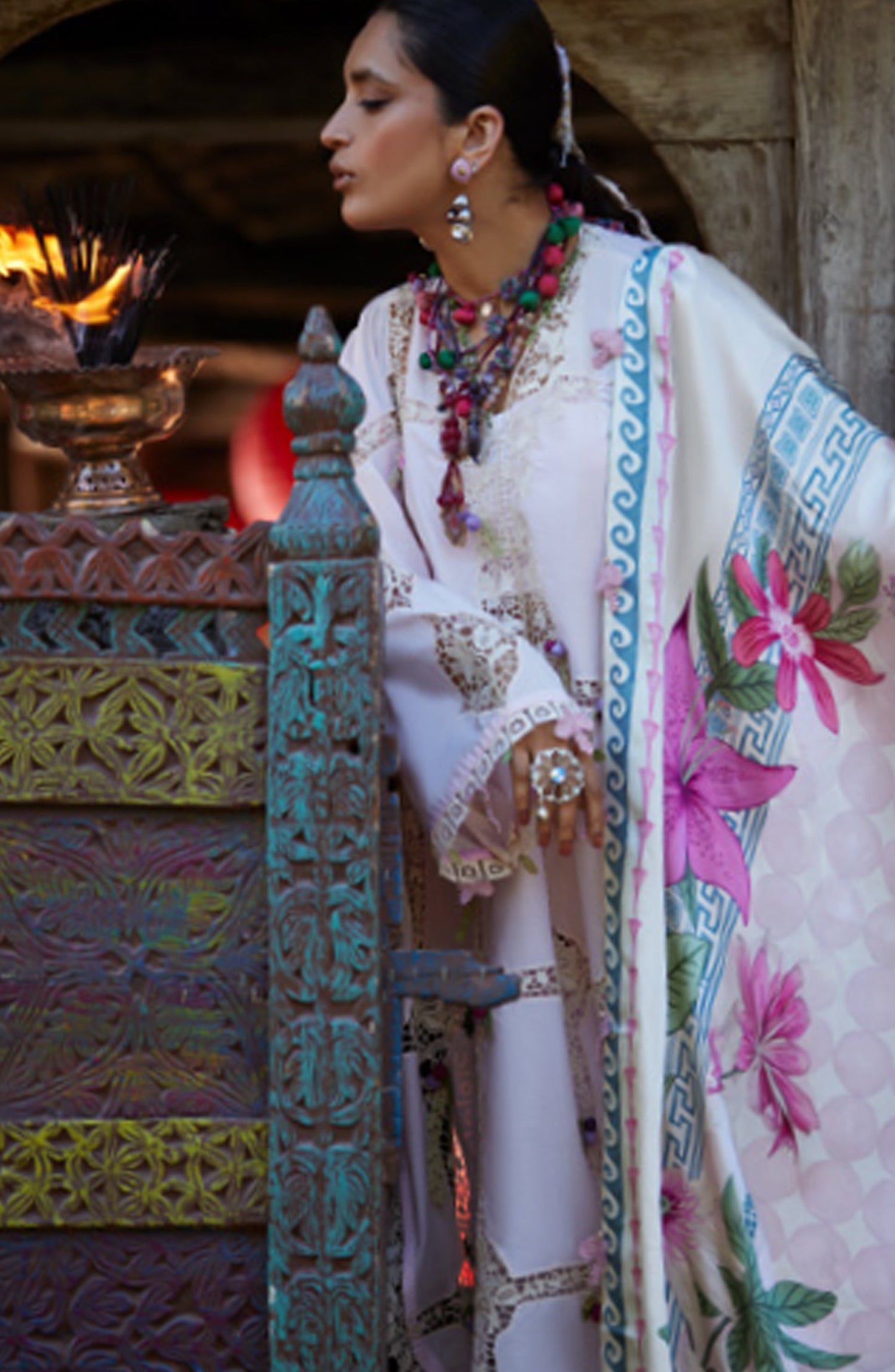 Kashmee by Elan Embroidered Lawn Unstitched 3 Piece Suit - 11A - EL26KSM - Pink - Summer Collection