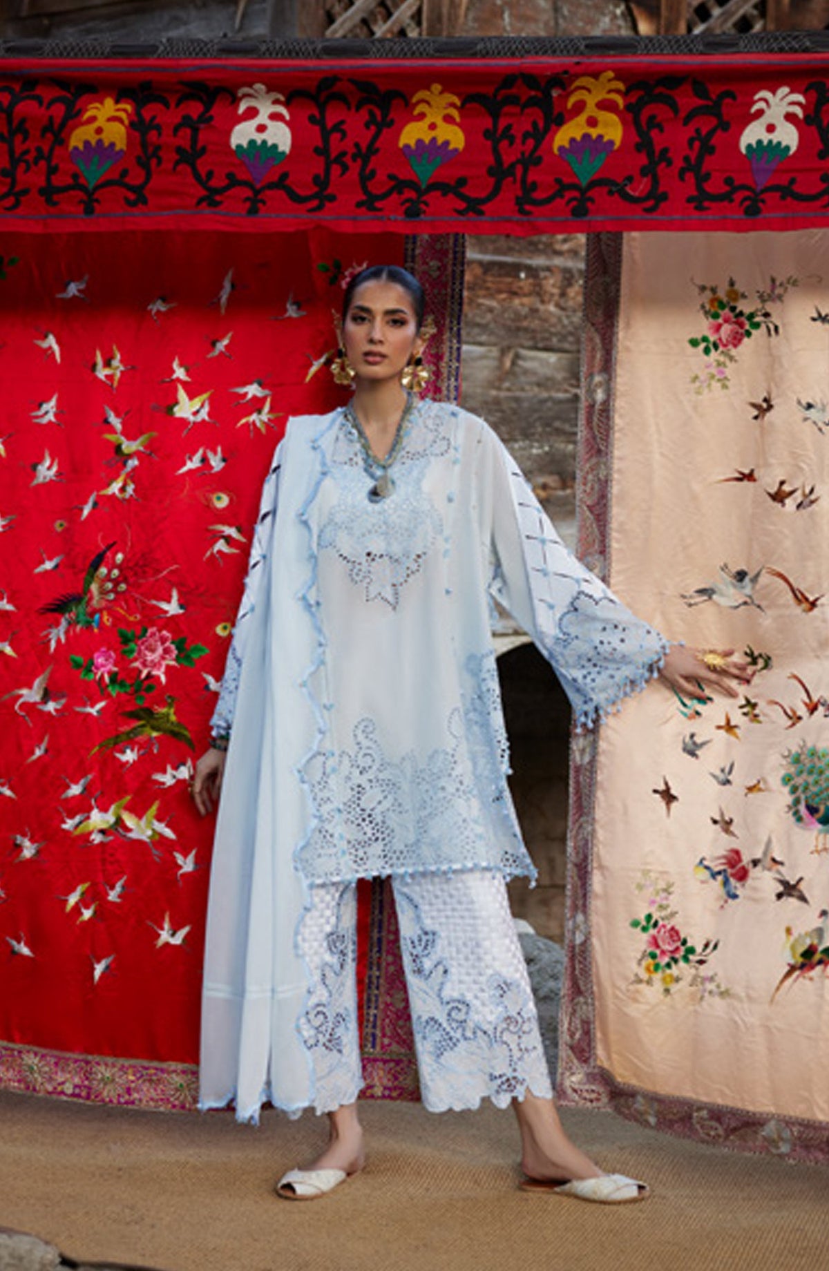 Kashmee by Elan Embroidered Lawn Unstitched 3 Piece Suit - 2A - EL26KSM - Blue - Summer Collection