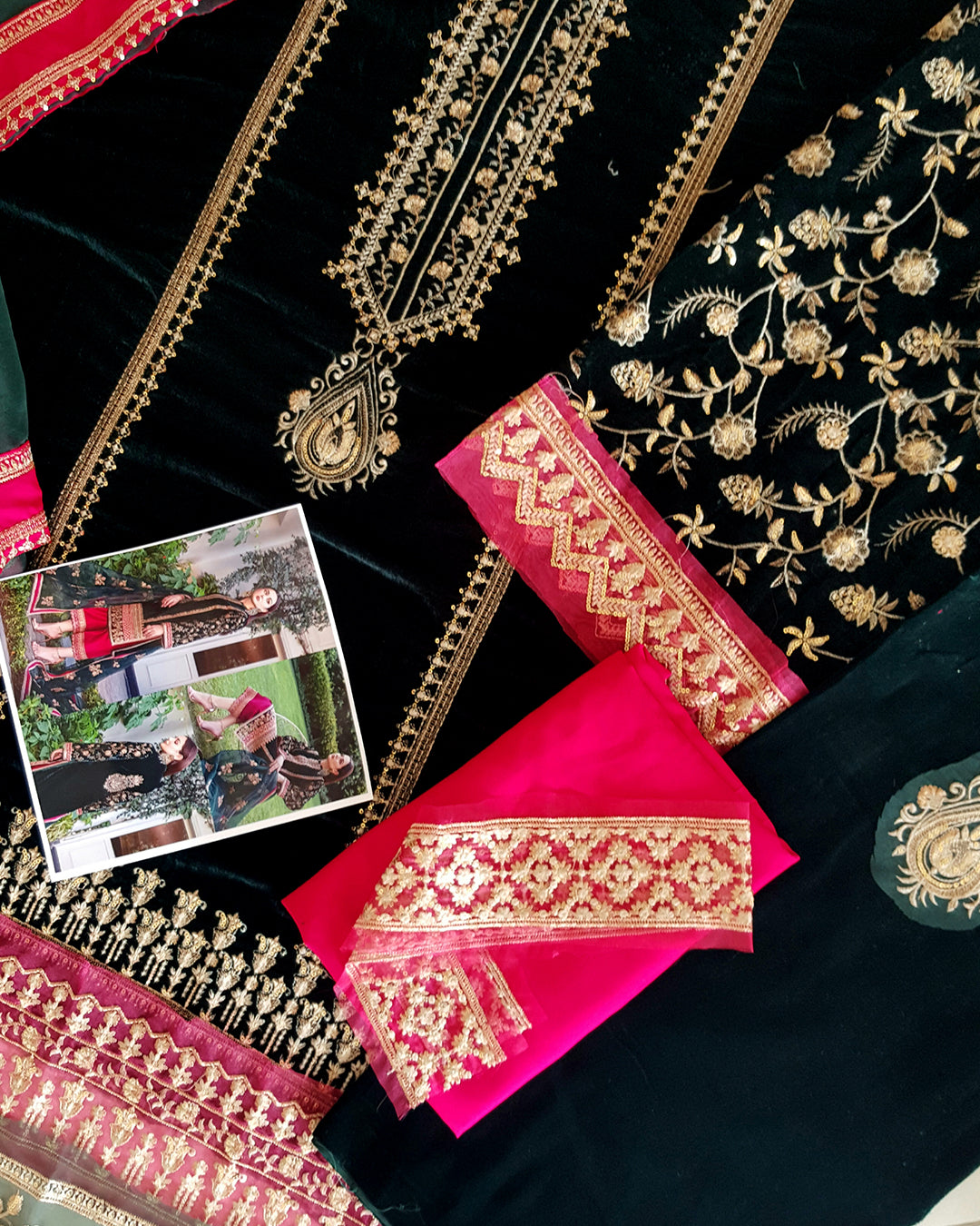 Zainab Chottani - Velvet Collection'24 - PAREESHAY - TC-267