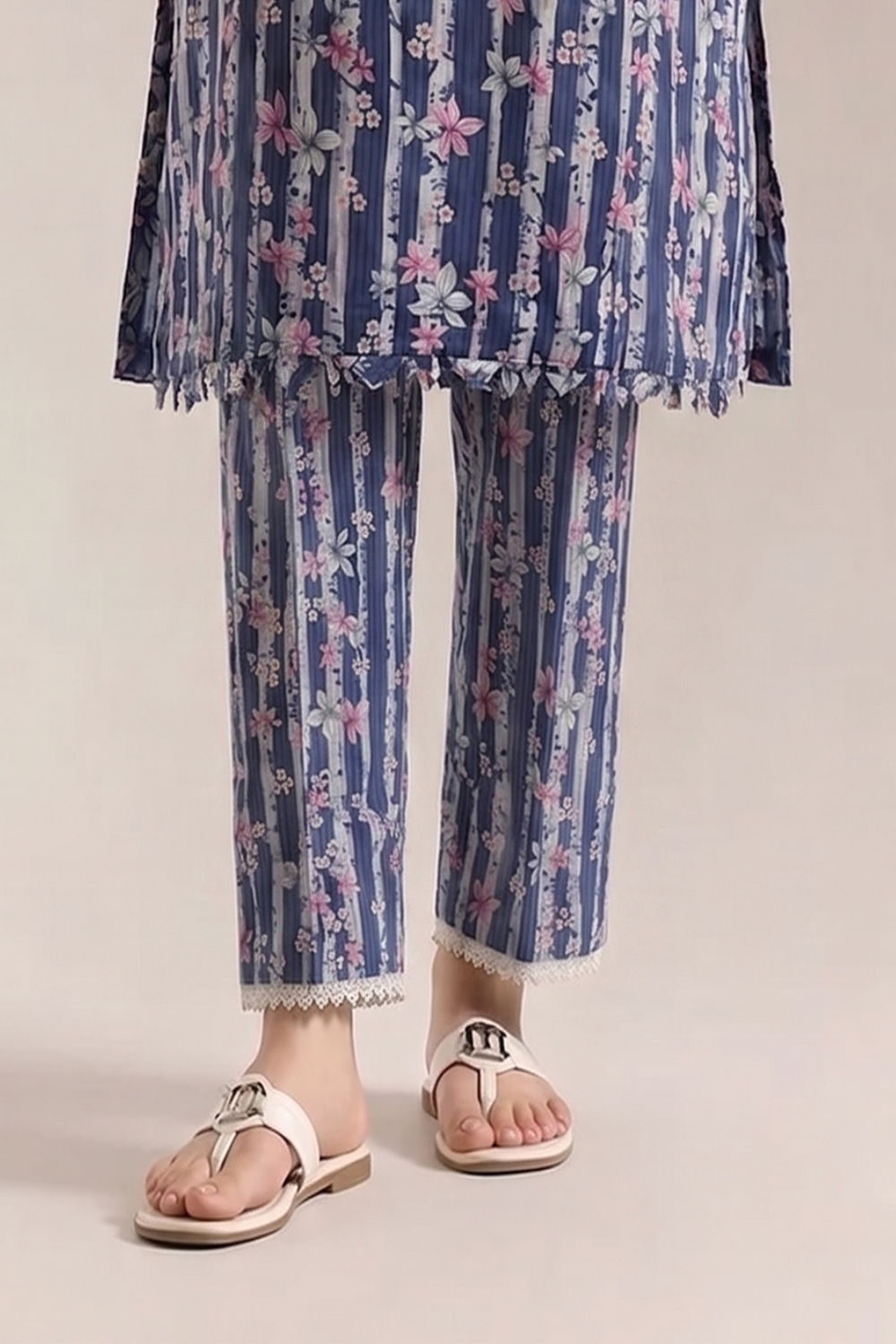 Branded Digital Print Lawn 2PC Stitched TC-1595