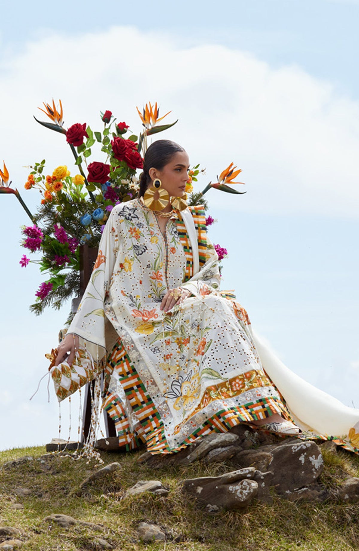 Kashmee by Elan Embroidered Lawn Unstitched 3 Piece Suit - 9A - EL26KSM - Cream - Summer Collection