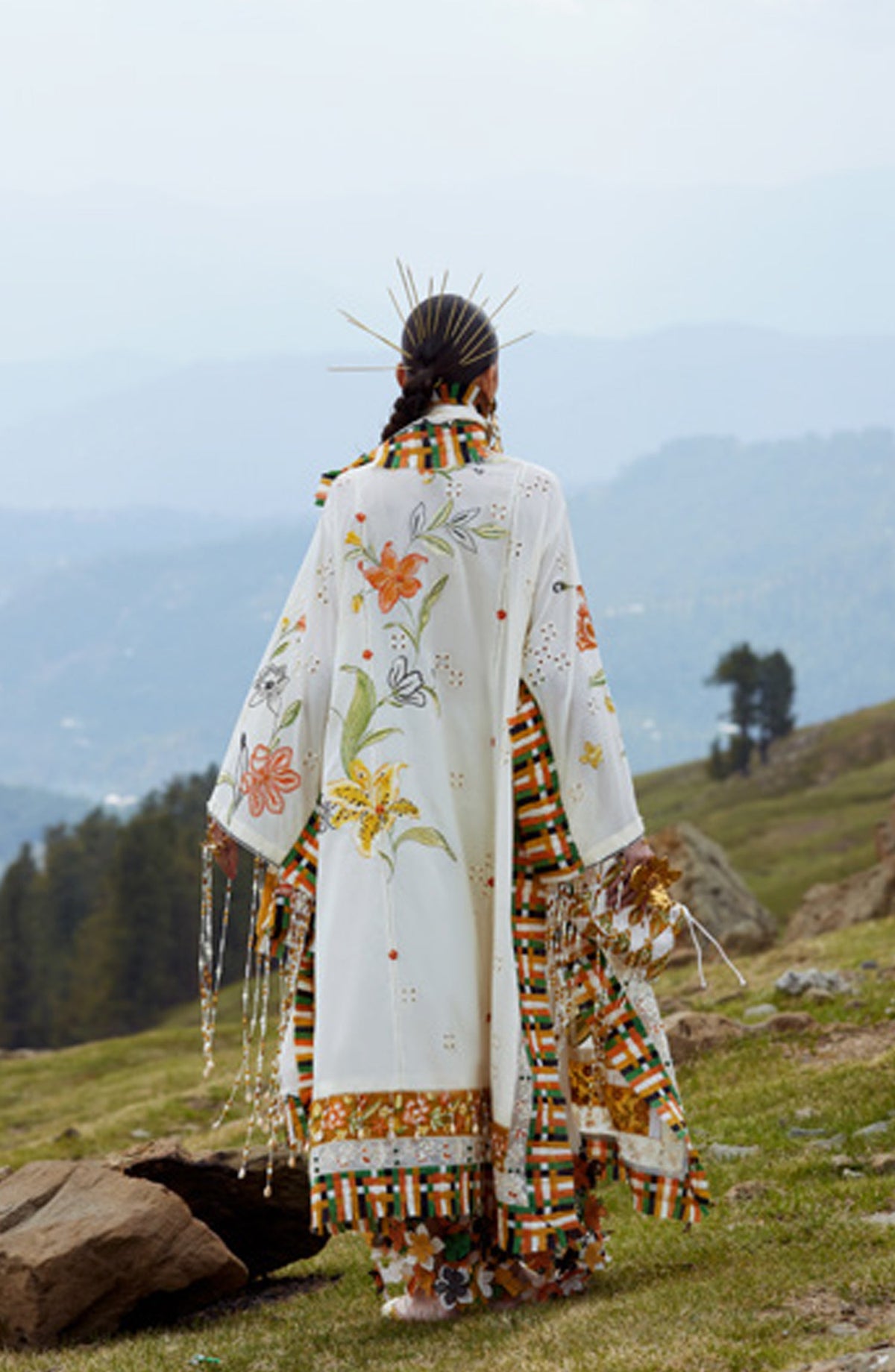 Kashmee by Elan Embroidered Lawn Unstitched 3 Piece Suit - 9A - EL26KSM - Cream - Summer Collection