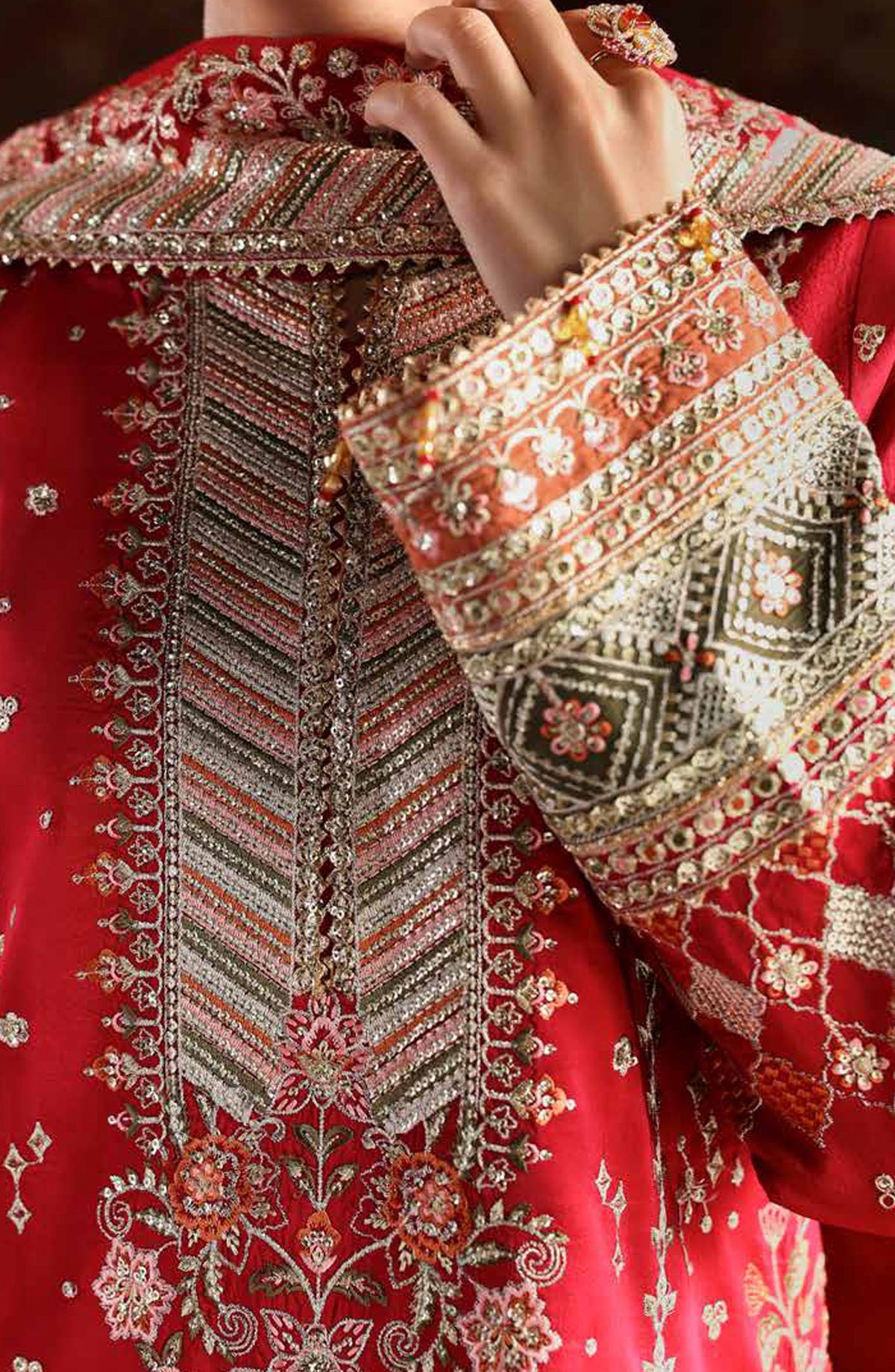 Afsana-e-Silk by Emaan Adeel Embroidered Raw Silk Unstitched 3 Piece Suit - MAHGUL - ED25AFS - Red - Luxury Collection