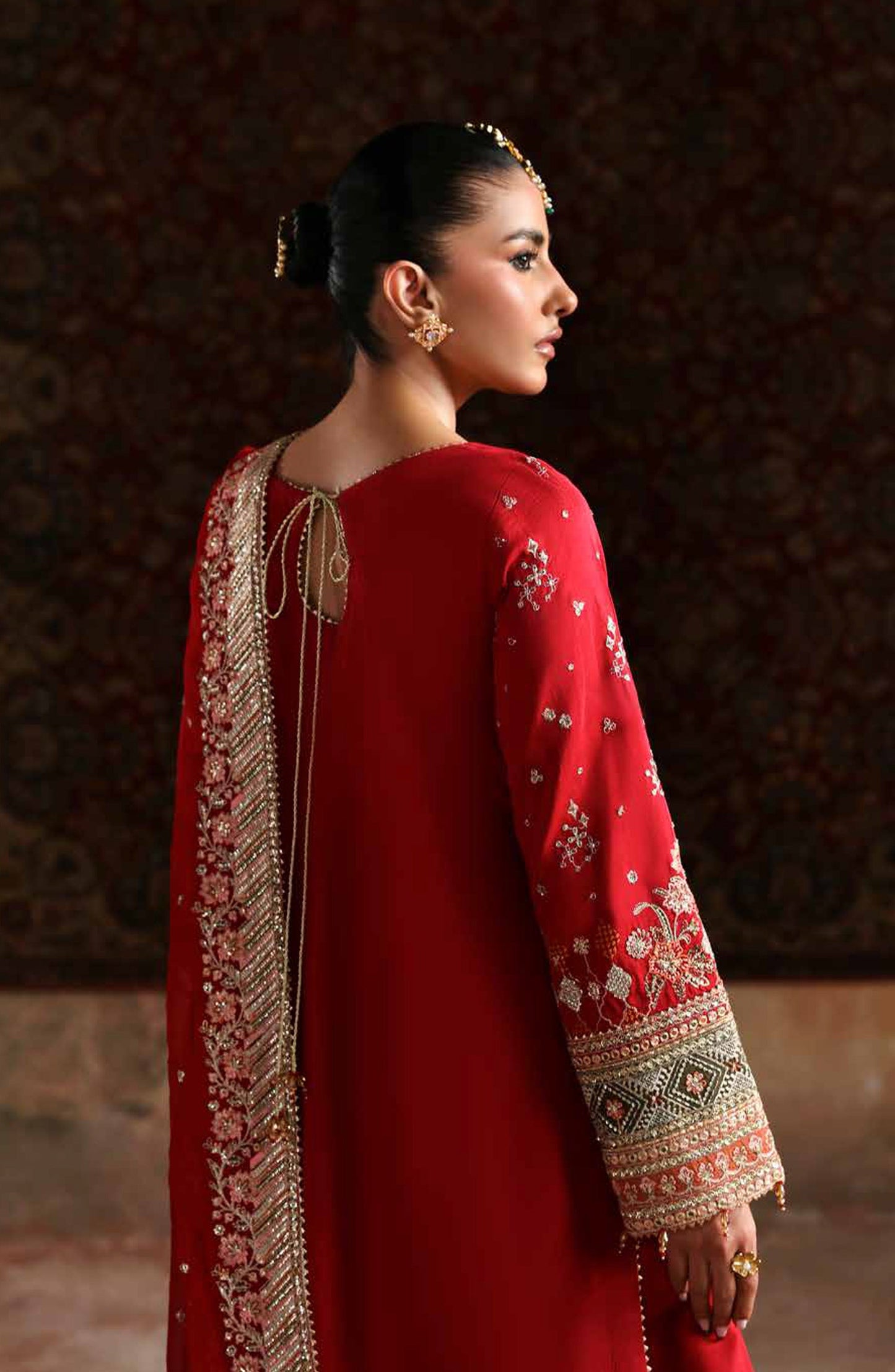 Afsana-e-Silk by Emaan Adeel Embroidered Raw Silk Unstitched 3 Piece Suit - MAHGUL - ED25AFS - Red - Luxury Collection