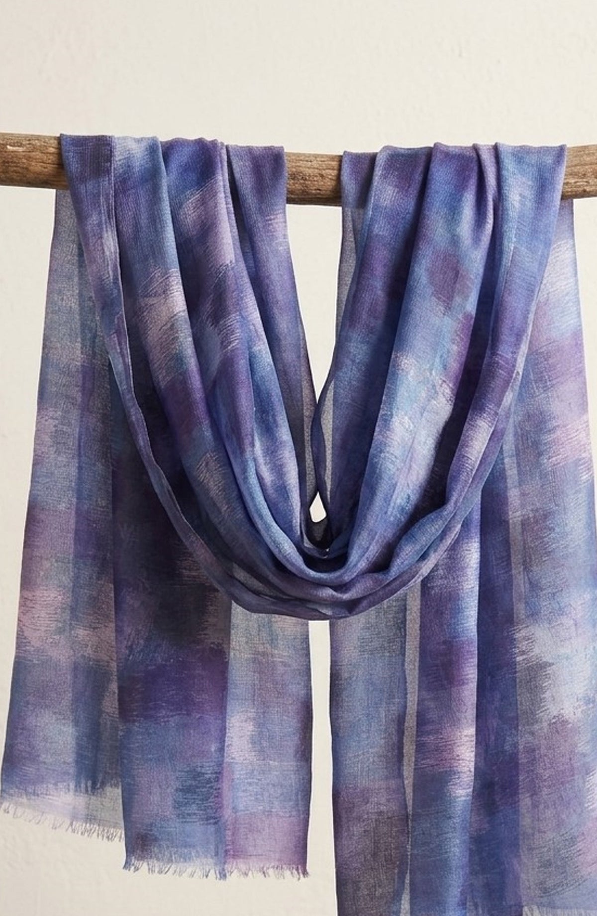 Amna Khadija Printed Twill Pure Lawn Stole - ALS-03 - AM26LST - Blue - Winter Collection