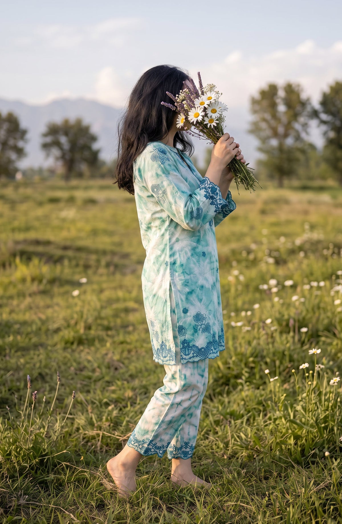 Amna Khadija Embroidered Chikankari Lawn Stitched 2 Piece Co ord Set - AKSE-19 - AM26ETRE - Sea Green - Summer Collection