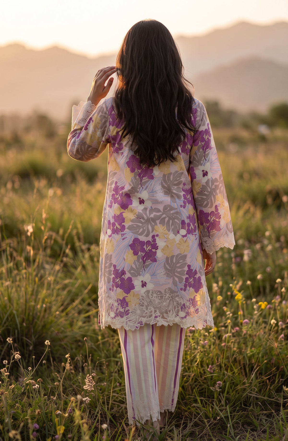Amna Khadija Embroidered Chikankari Lawn Stitched 2 Piece Co ord Set - AKSE-20 - AM26ETRE - Pink - Summer Collection