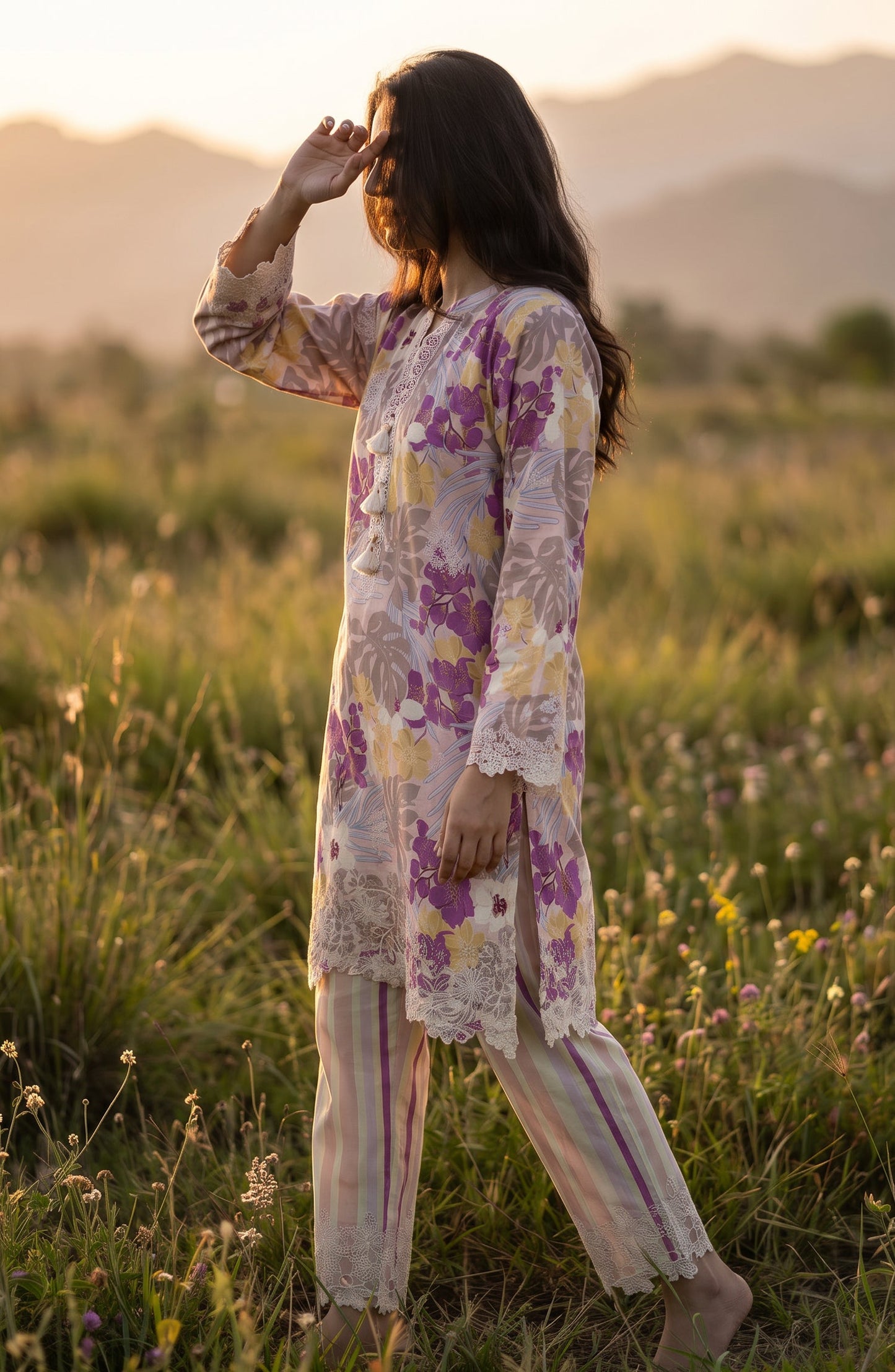 Amna Khadija Embroidered Chikankari Lawn Stitched 2 Piece Co ord Set - AKSE-20 - AM26ETRE - Pink - Summer Collection