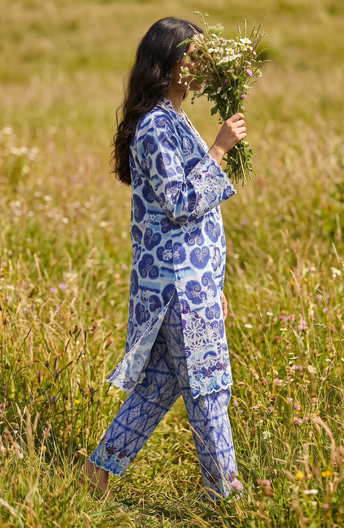 Amna Khadija Embroidered Chikankari Lawn Stitched 2 Piece Co ord Set - AKSE-24 - AM26ETRE - Blue - Summer Collection