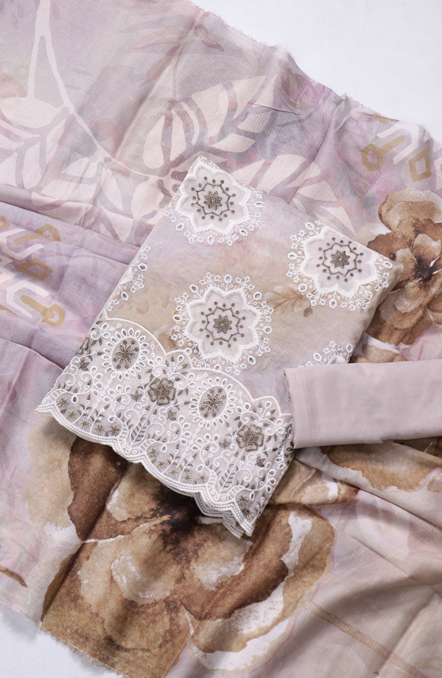 Amna Khadija Fancy Embroidered Lawn Unstitched 3 Piece Suit - EFU-03 - AM26FNC - Purple - Summer Collection