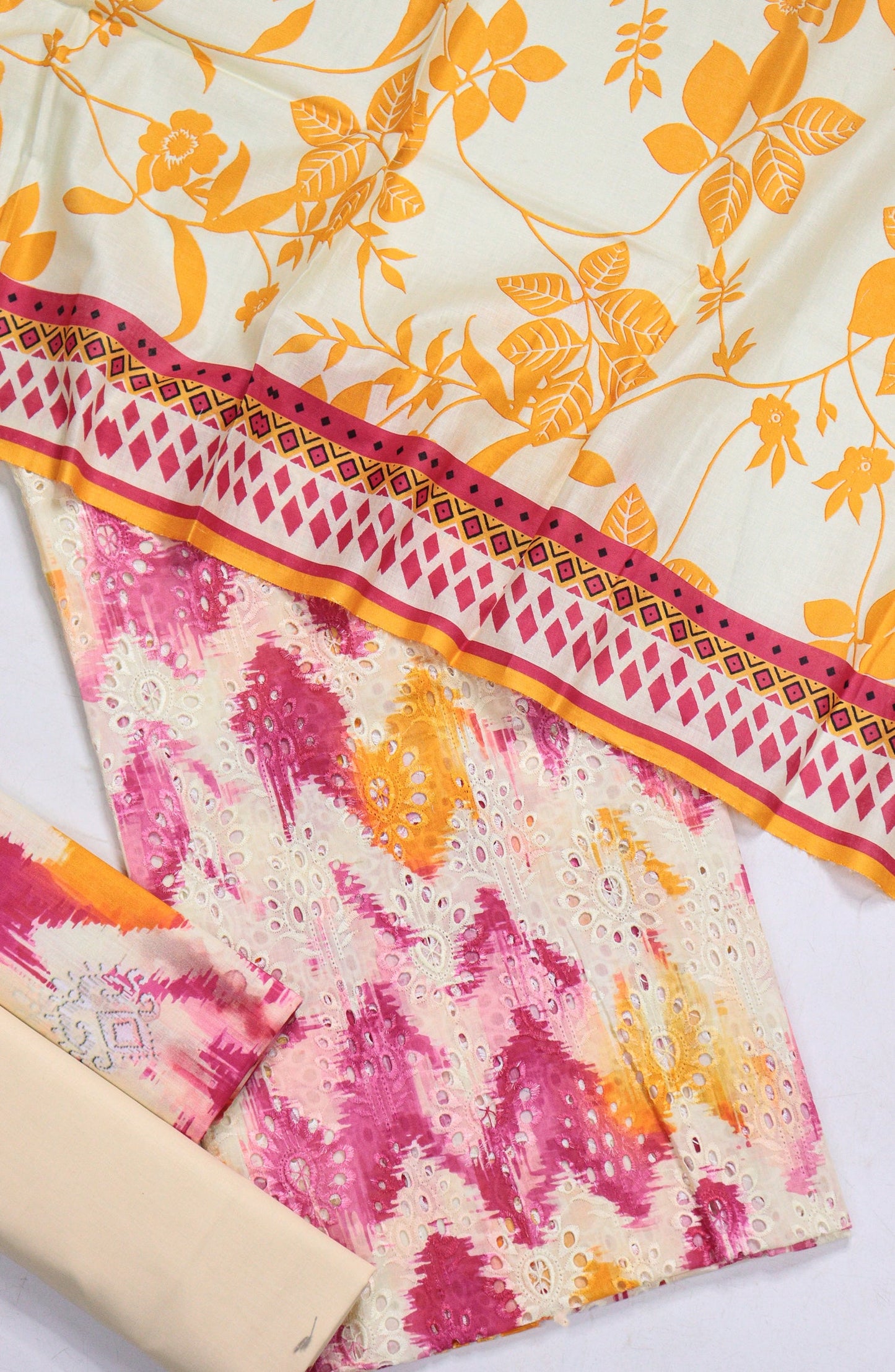 Amna Khadija Fancy Embroidered Lawn Unstitched 3 Piece Suit - D-04 - AM26FNC - Pink - Summer Collection