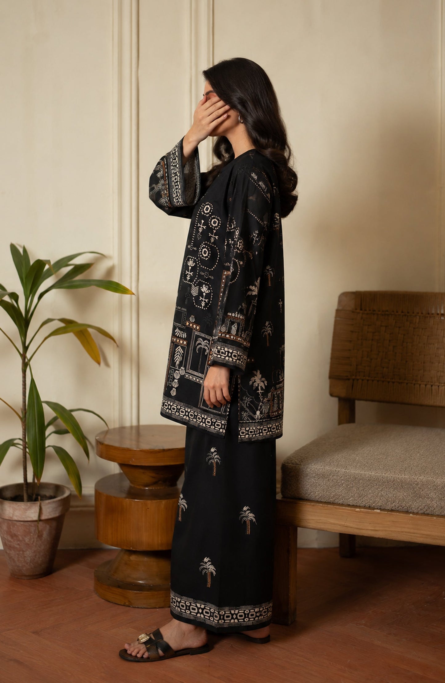 Amna Khadija Rozana Printed Polly Silk Stitched 2 Piece Co-ord Set - AKR-02 - AM26ROZN - Black - Summer Collection