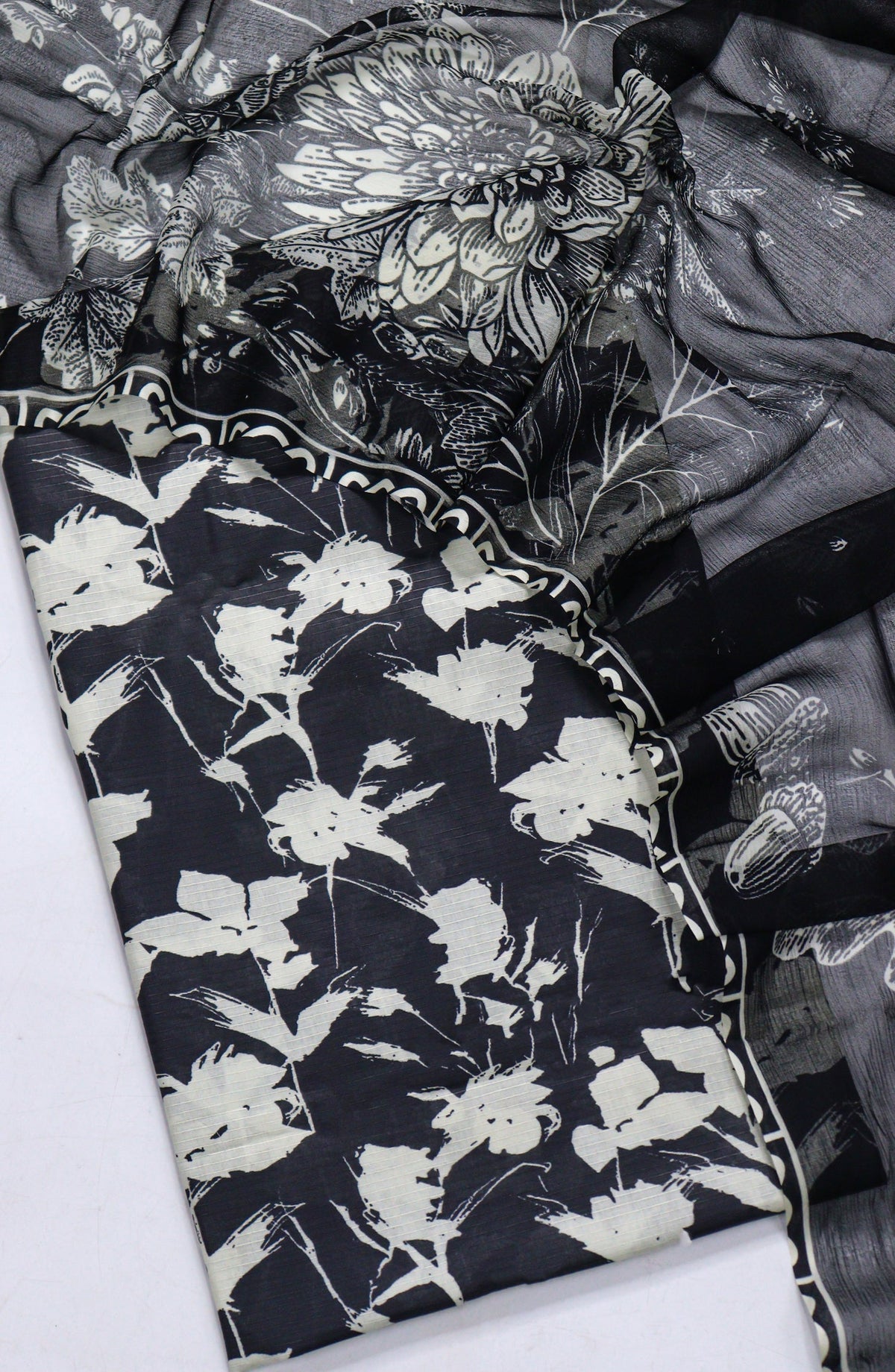 Amna Khadija Fancy Printed Lawn Unstitched 3 Piece Suit - D-04 - AM26FNC - Black - Summer Collection
