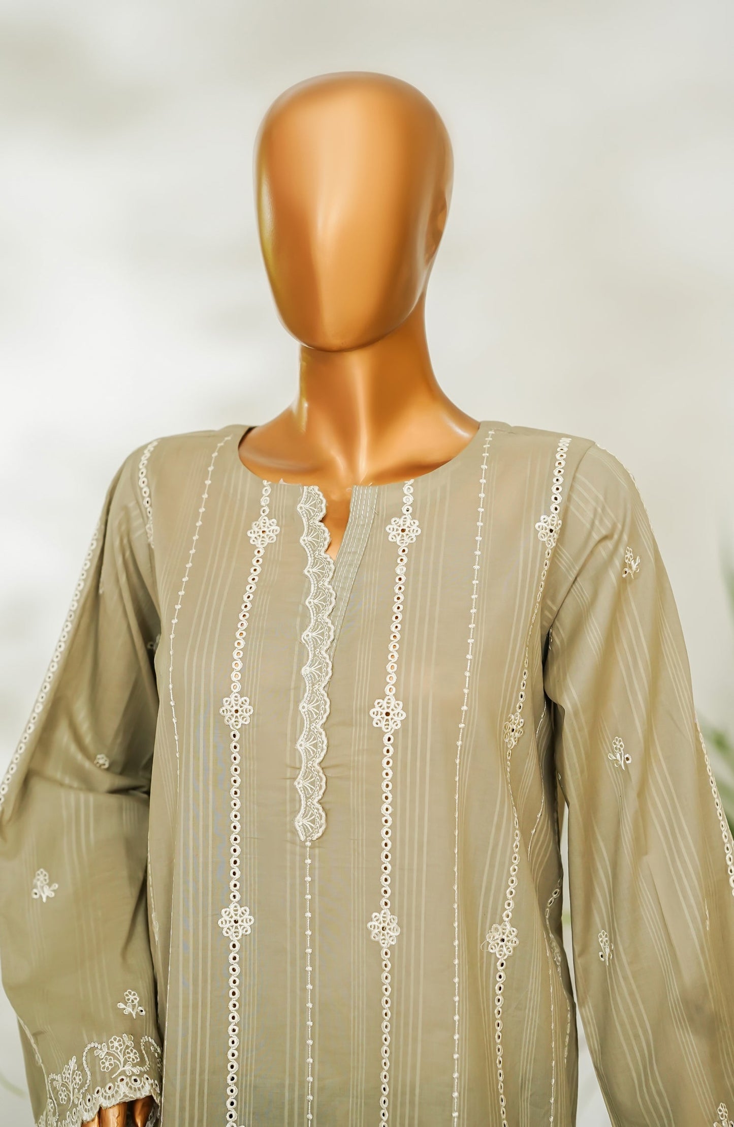 Amna Khadija Urban Fusion Embroidered Dobby Cambric Slub Stitched Western Top - UFWT-14 - AM26UFWT - Green - Casual Collection