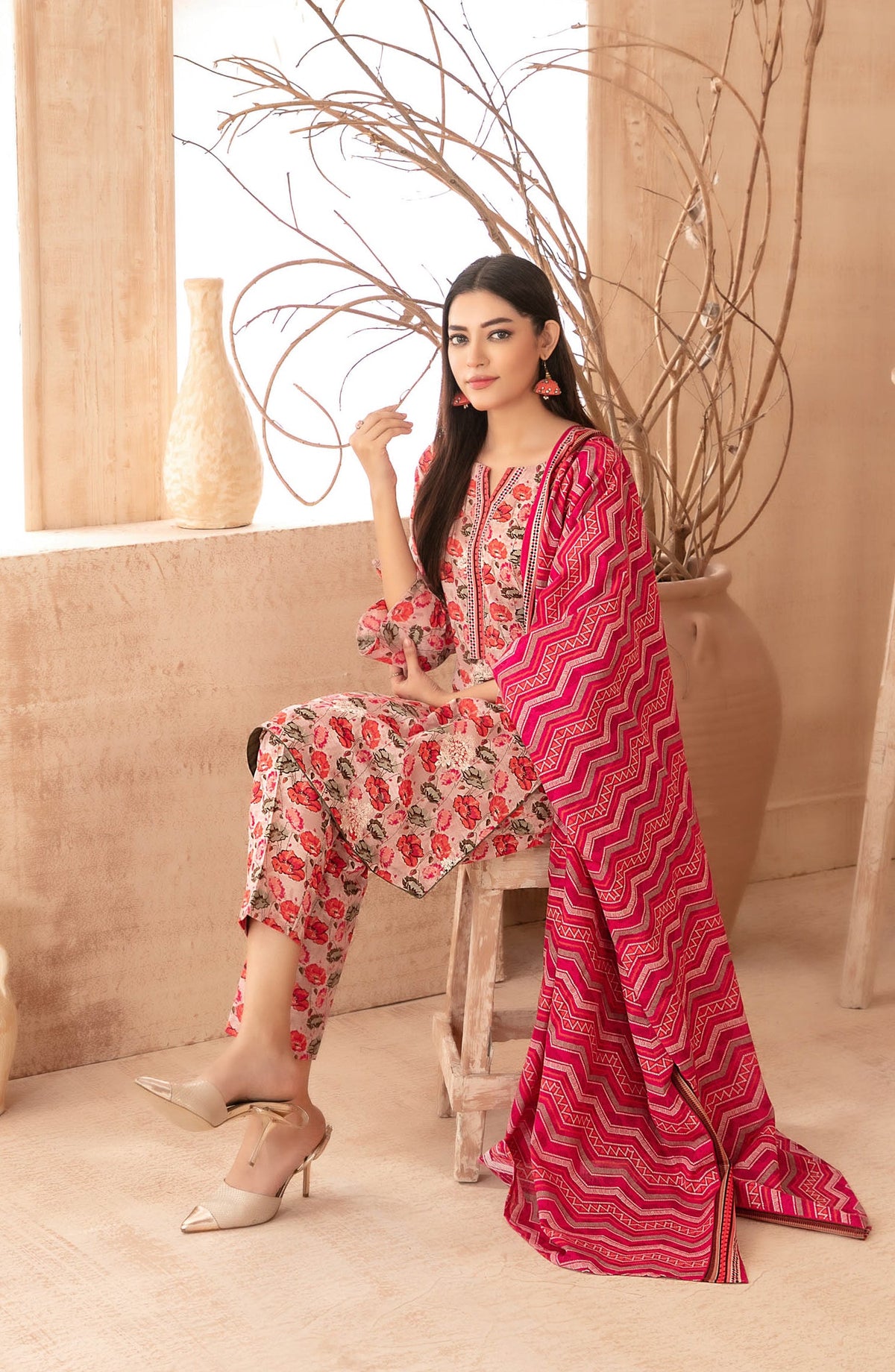 Areeka by Tawakkal Fabrics Embroidered Khaddar Unstitched 3 Piece Suit - D-5298 - TF25AKA - Pink - Winter Collection