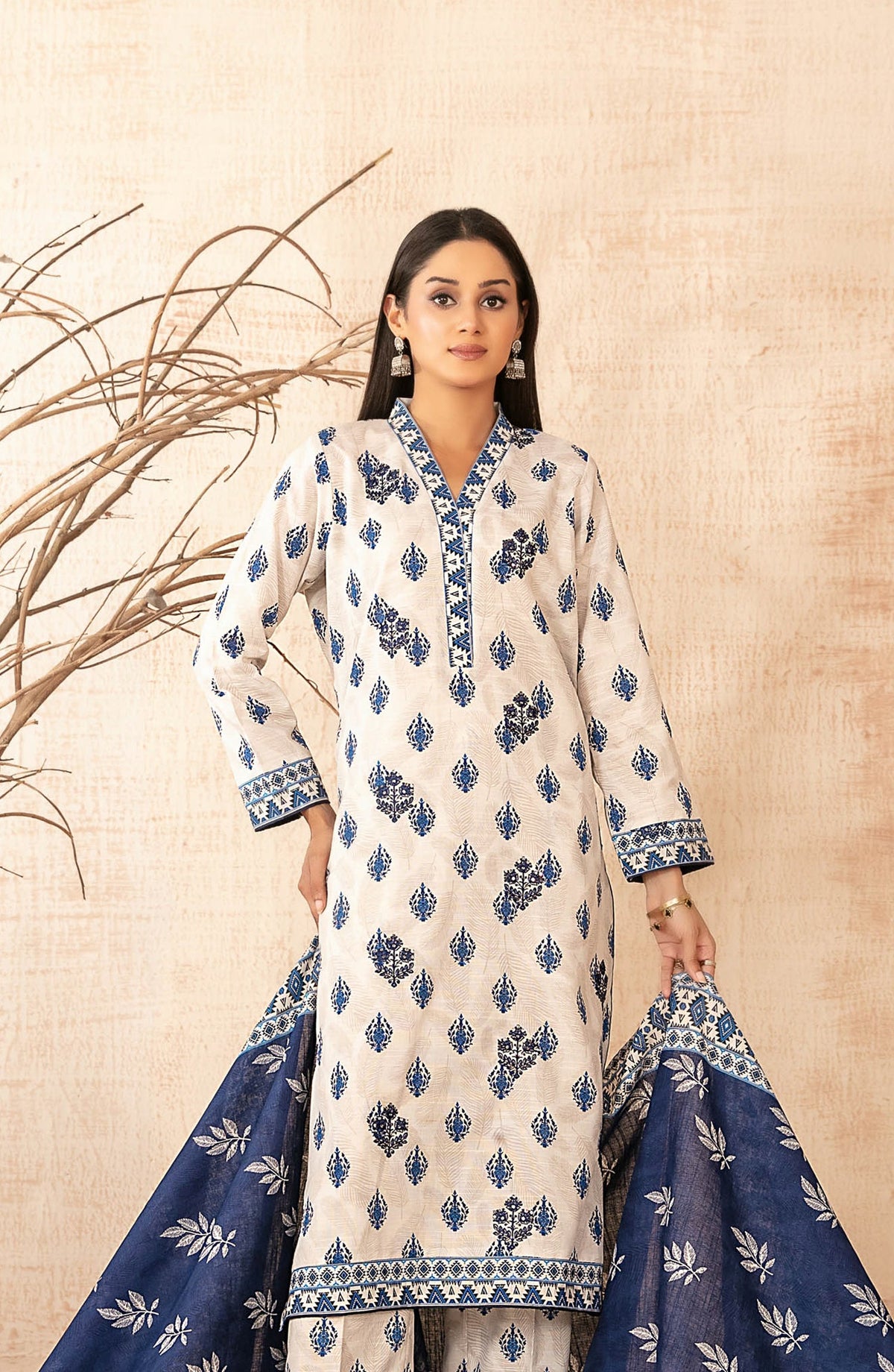 Areeka by Tawakkal Fabrics Embroidered Khaddar Unstitched 3 Piece Suit - D-5292 - TF25AKA - Cream - Winter Collection