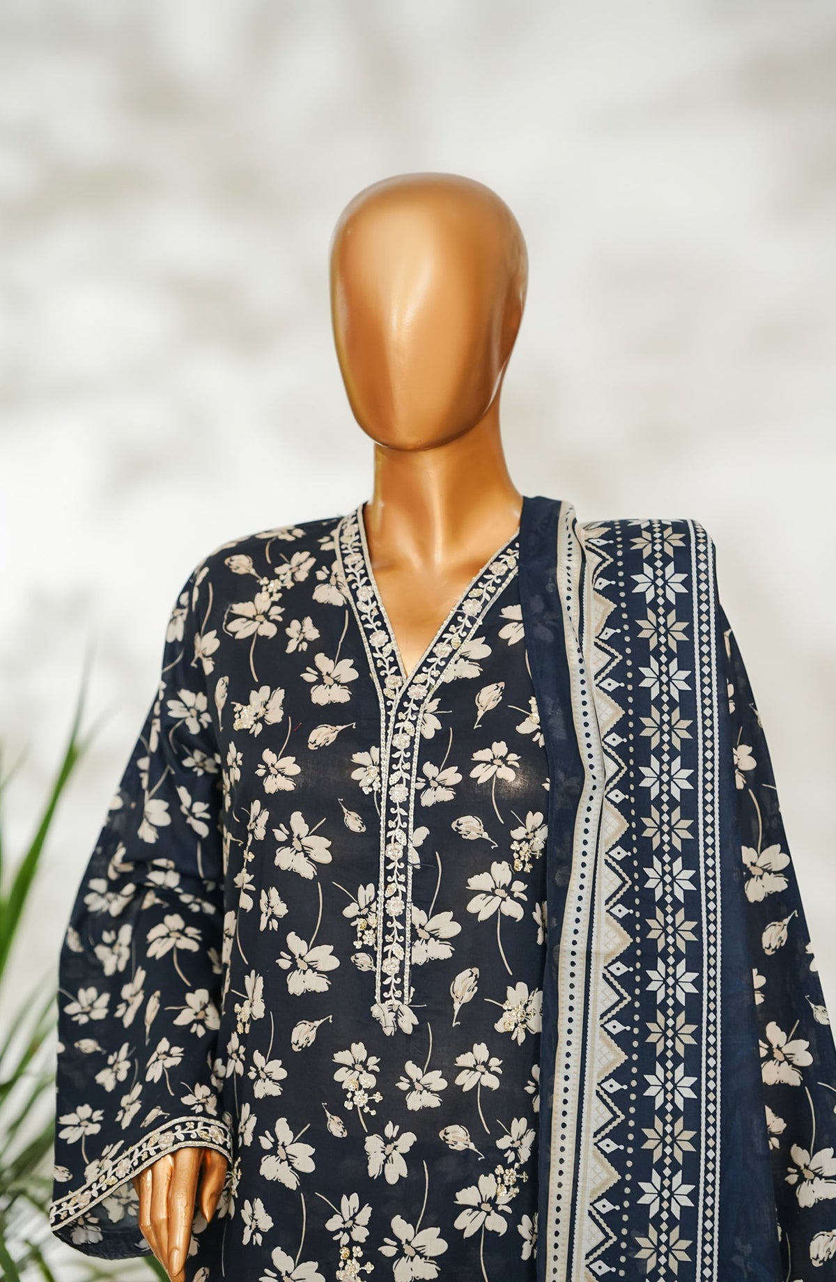 Bin Saeed Embroidered Lawn Stitched 3 Piece Suit - Design-06 - BS26EMB - Black - Summer Collection
