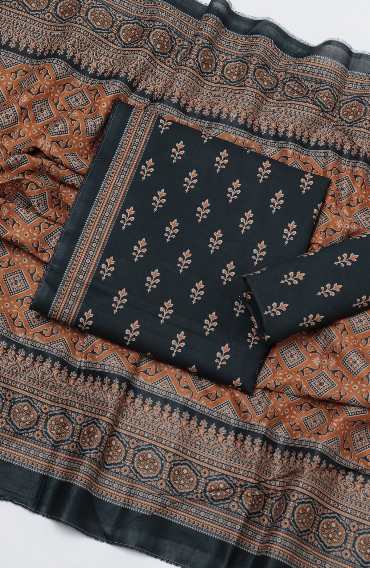 Bin Saeed Printed Cotton Unstitched 3 Piece Suit - D-04 - BS26NHT - Black - Summer Collection