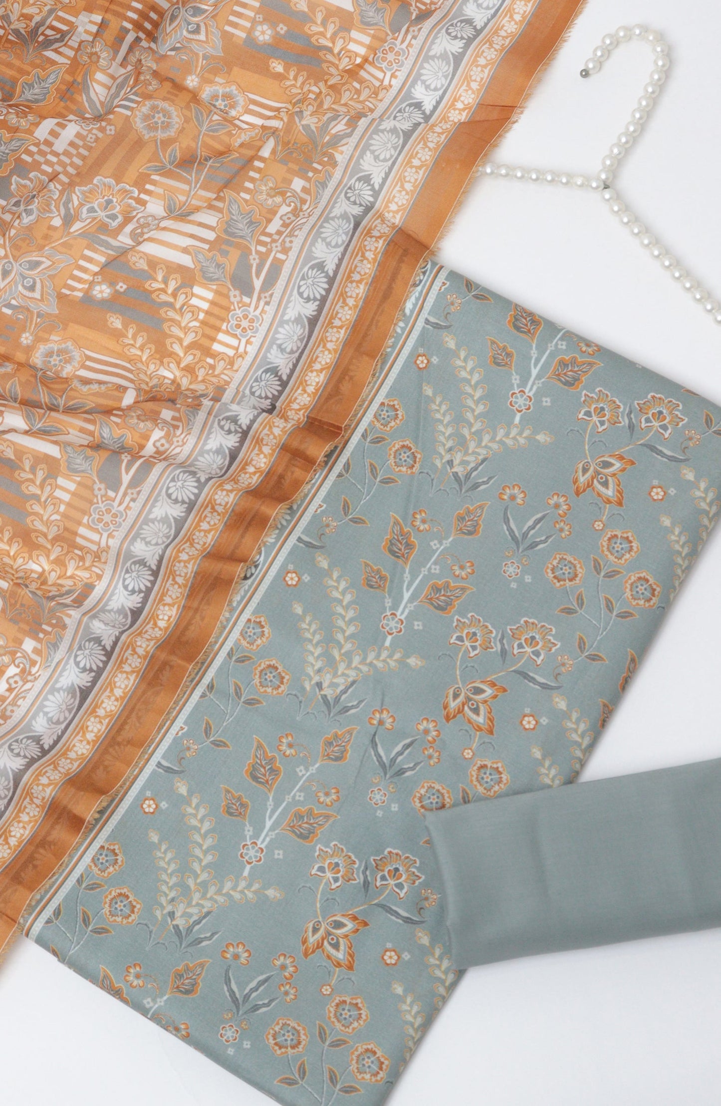 Bin Saeed Printed Cotton Unstitched 3 Piece Suit - D-04 - BS26TWL - Green - Summer Collection