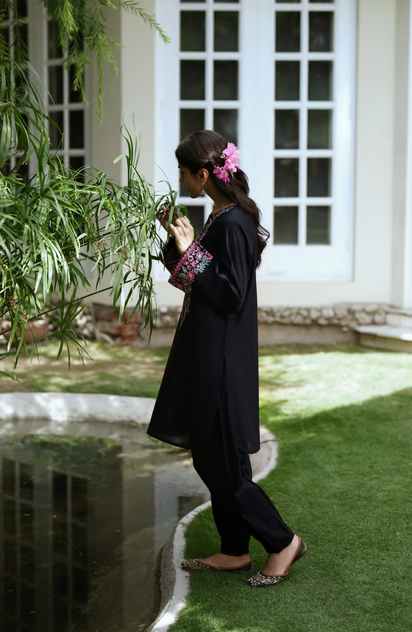 Breathe by Casual Lite Embroidered Cotton Cambric Stitched 3 Piece Suit - 04 Aisling Rose - CL26BRTH - Black - Summer Collection