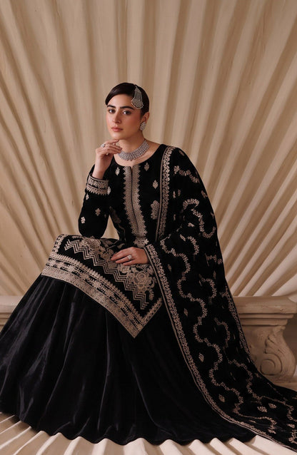 Chanchal by Amna Khadija Embroidered Velvet Unstitched 3 Piece Suit - D-06 - AM26CNL - Black - Winter Collection