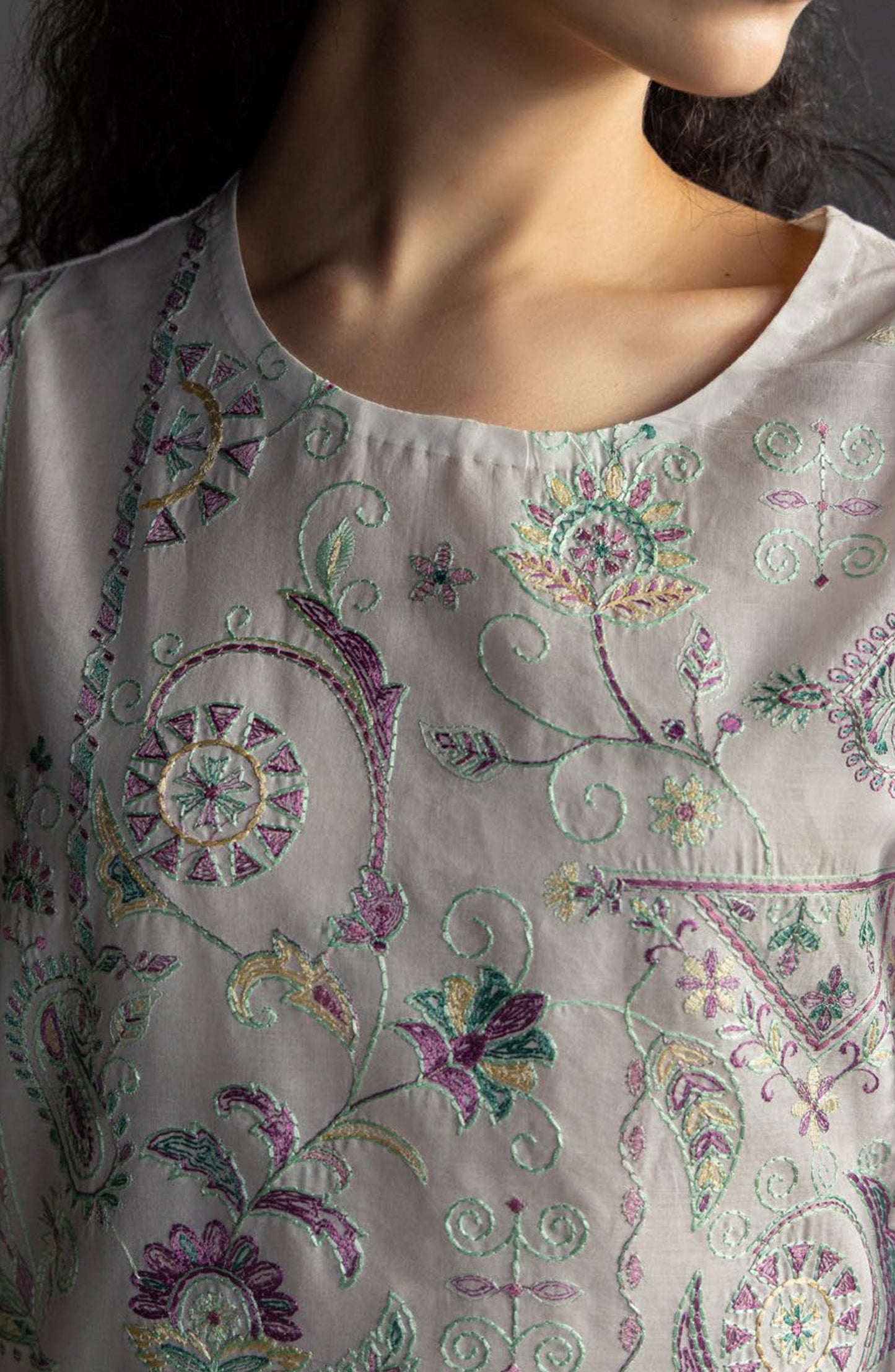 Coco by Zara Shahjahan Embroidered Lawn Unstitched 3 Piece Suit - Veya-7A - ZS26LW - Purple - Summer Collection